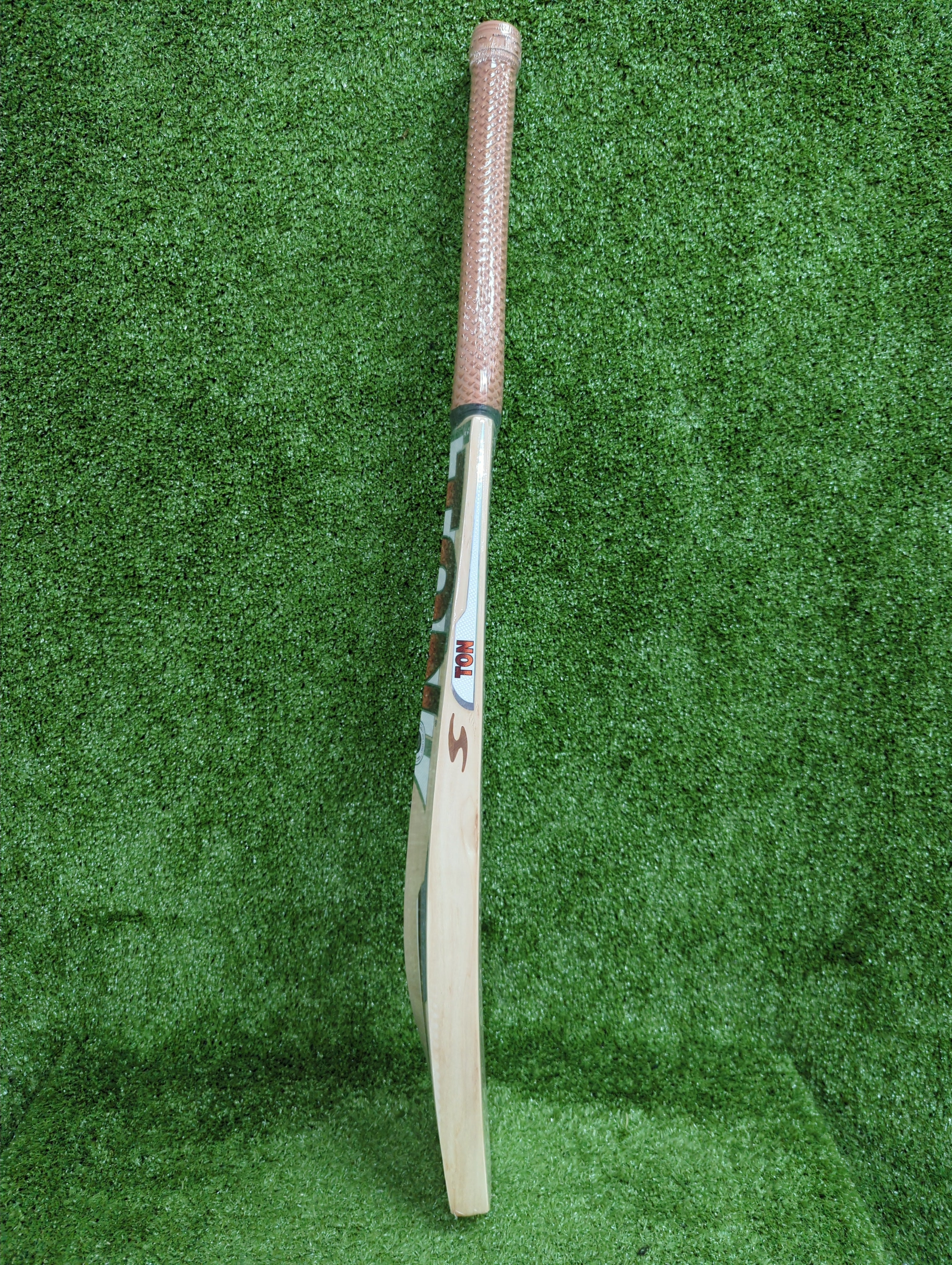 SS Ton Vertu English Willow Cricket Bat