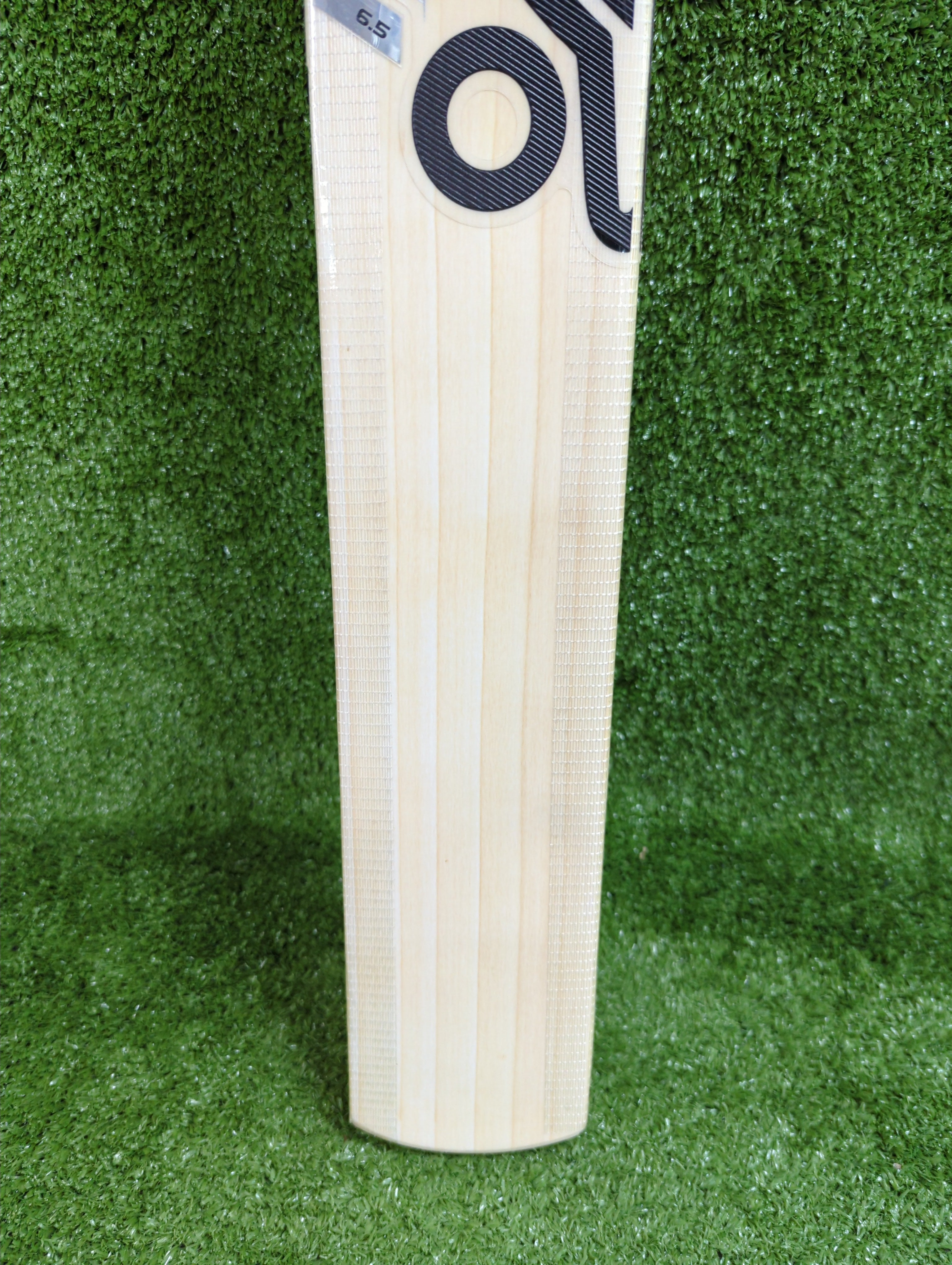 Kookaburra Nickel 6.5 Harrow English Willow Cricket Bat