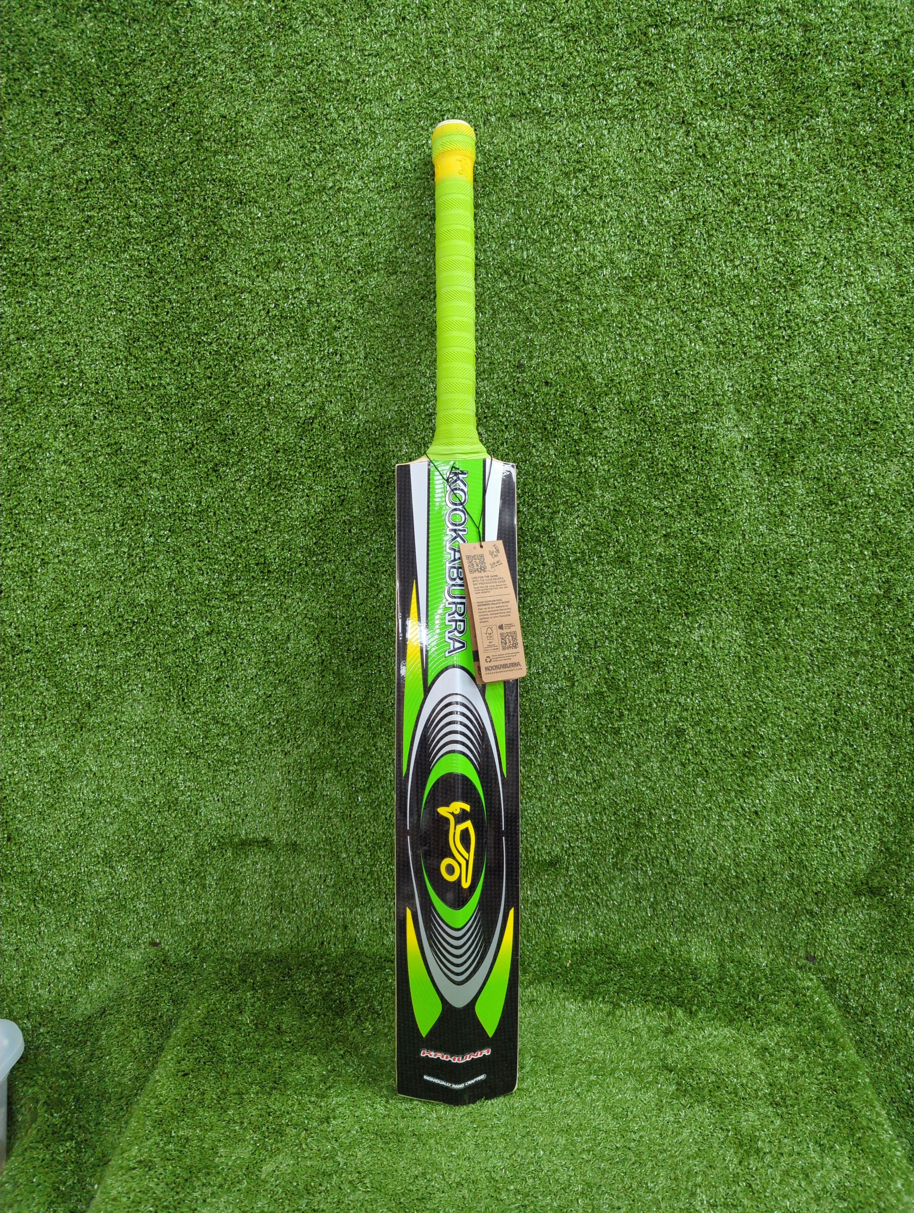 Kookaburra Kahuna Warrior English Willow Cricket Bat