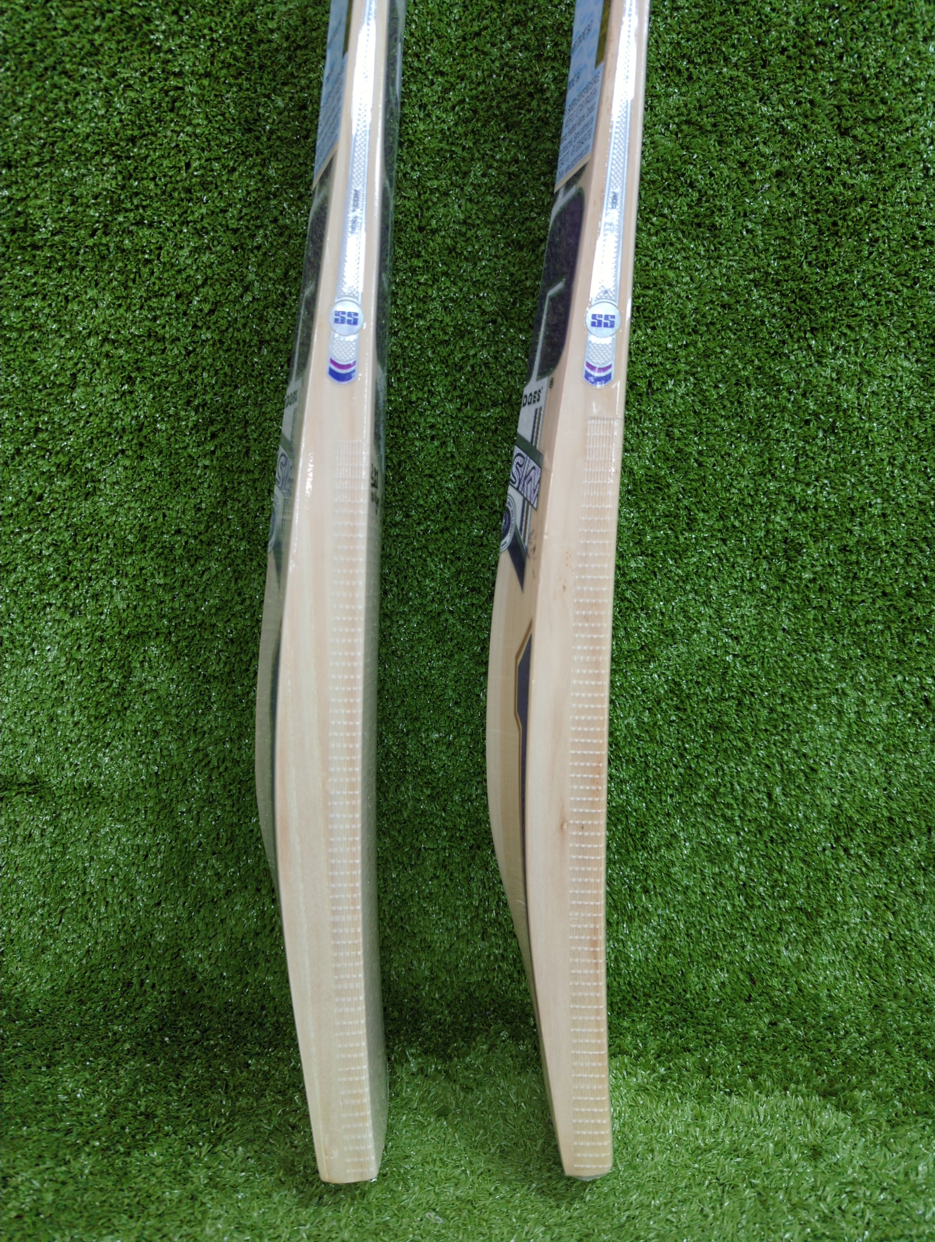 SS Sky Fire Junior / Youth English Willow Cricket Bat