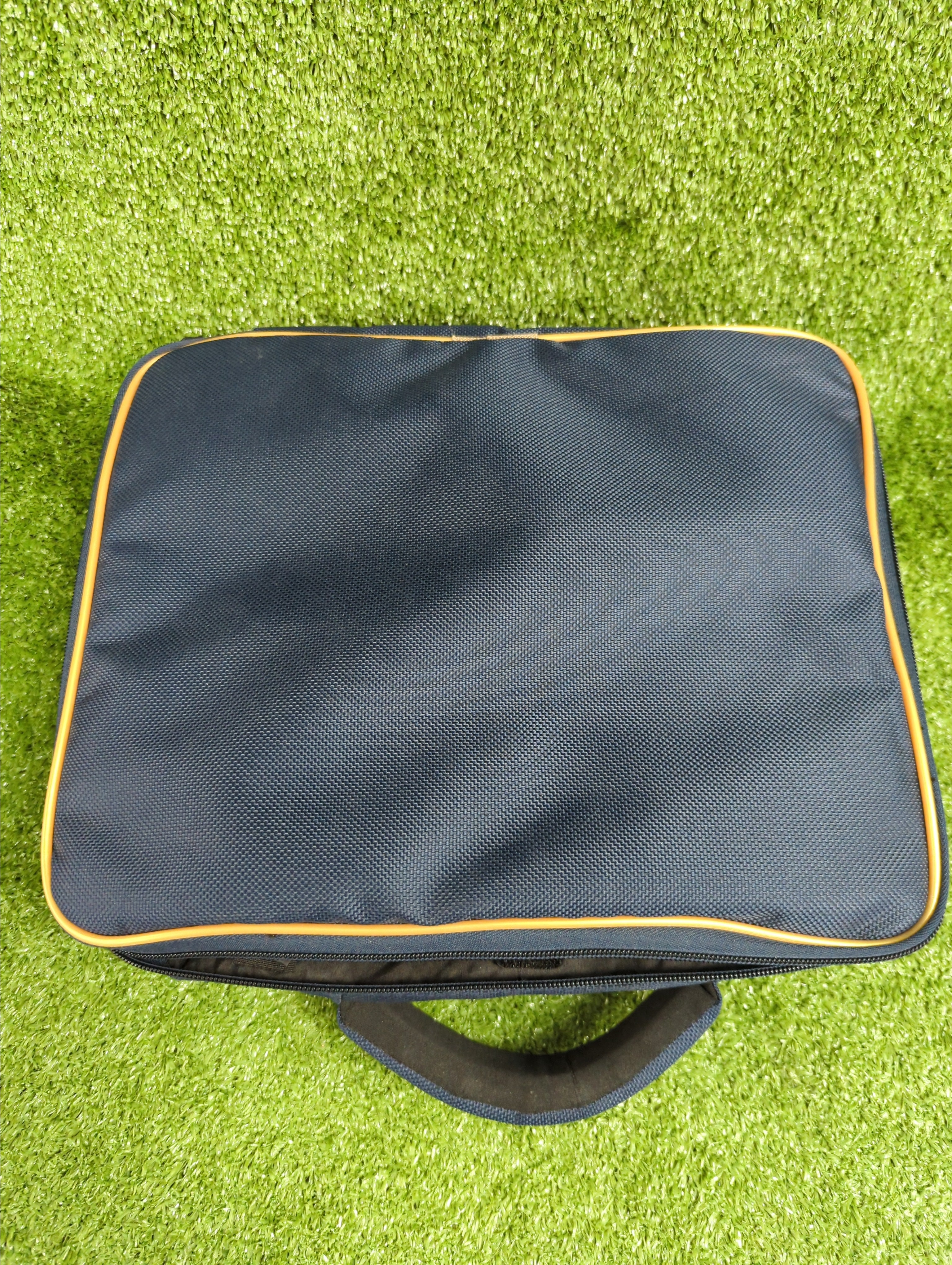 Raydn Cricket Ball Bag