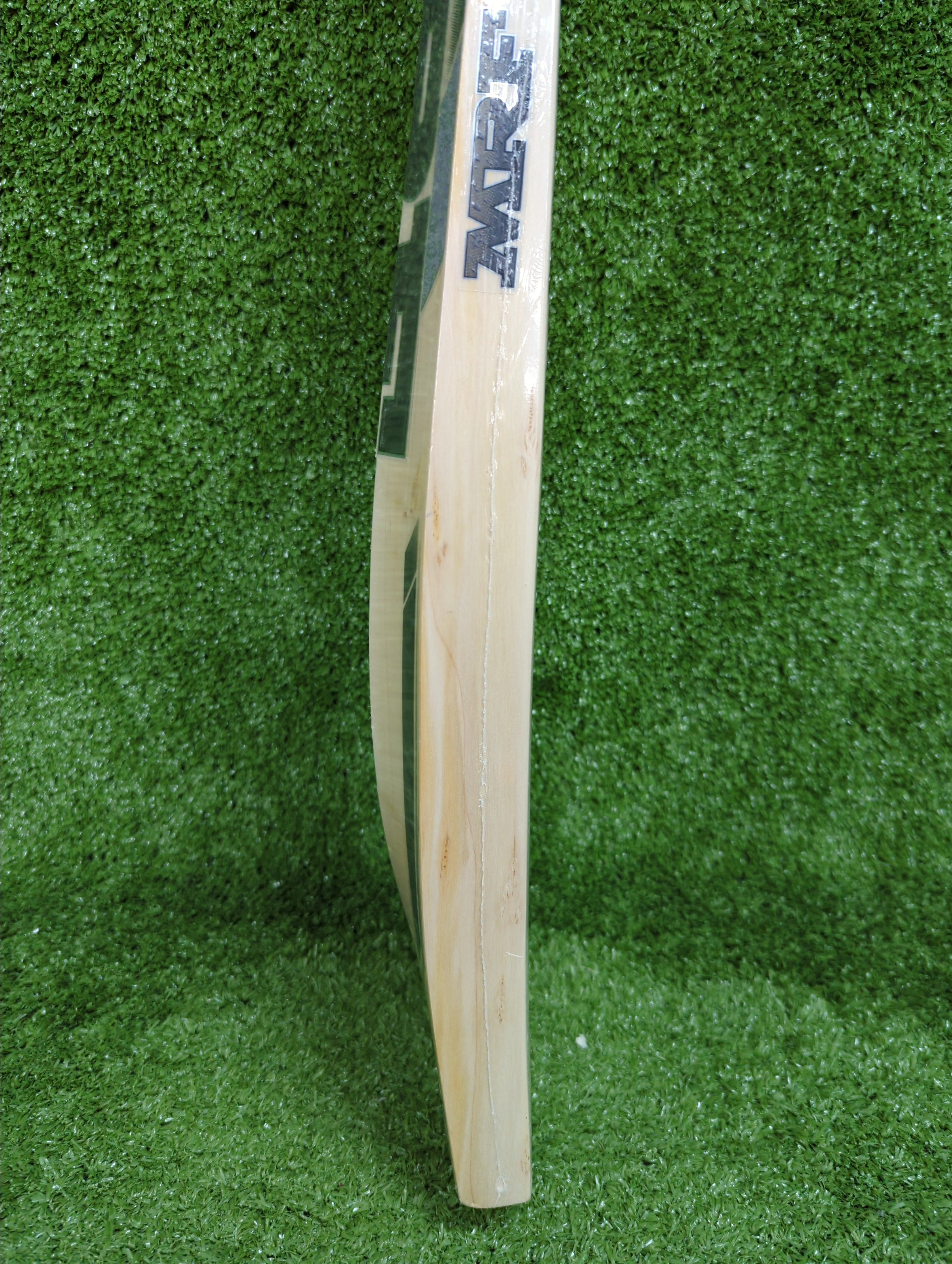MRF Genius Majestic GILL 77 Youth Harrow English Willow Cricket Bat