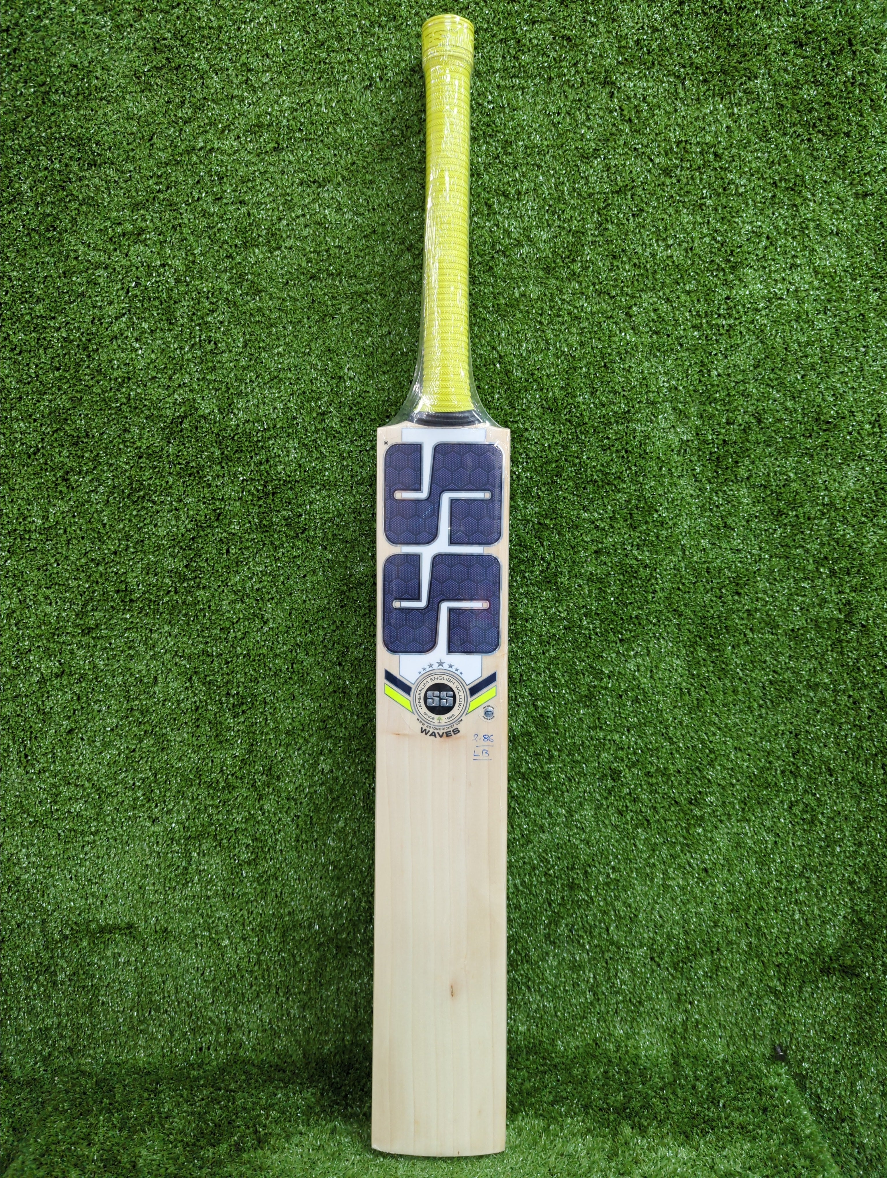 SS Waves English Willow Cricket Bat Long Blade
