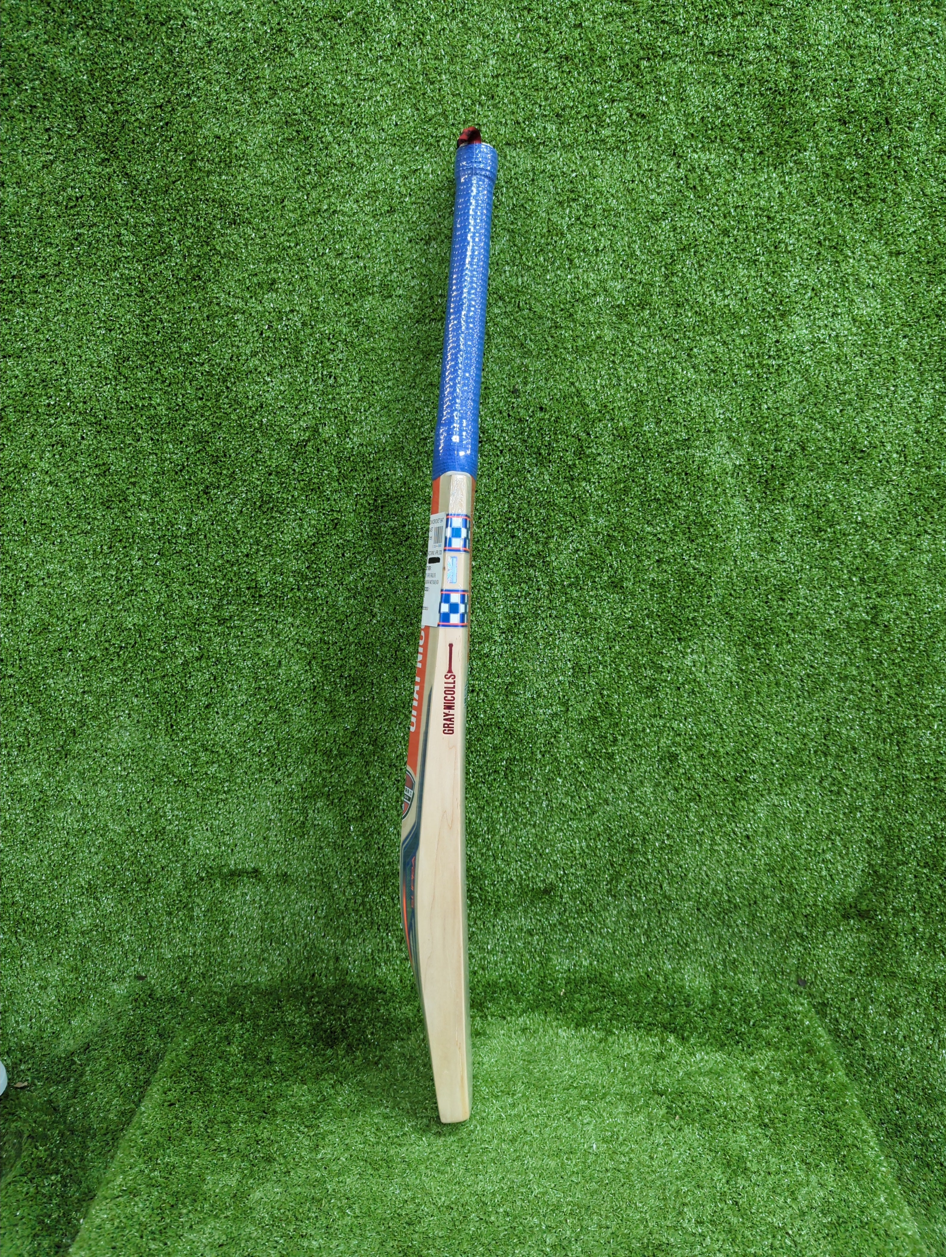 Gray-Nicolls Supra Beast 2.0 Edition English Willow Cricket Bat - Blue Sticker