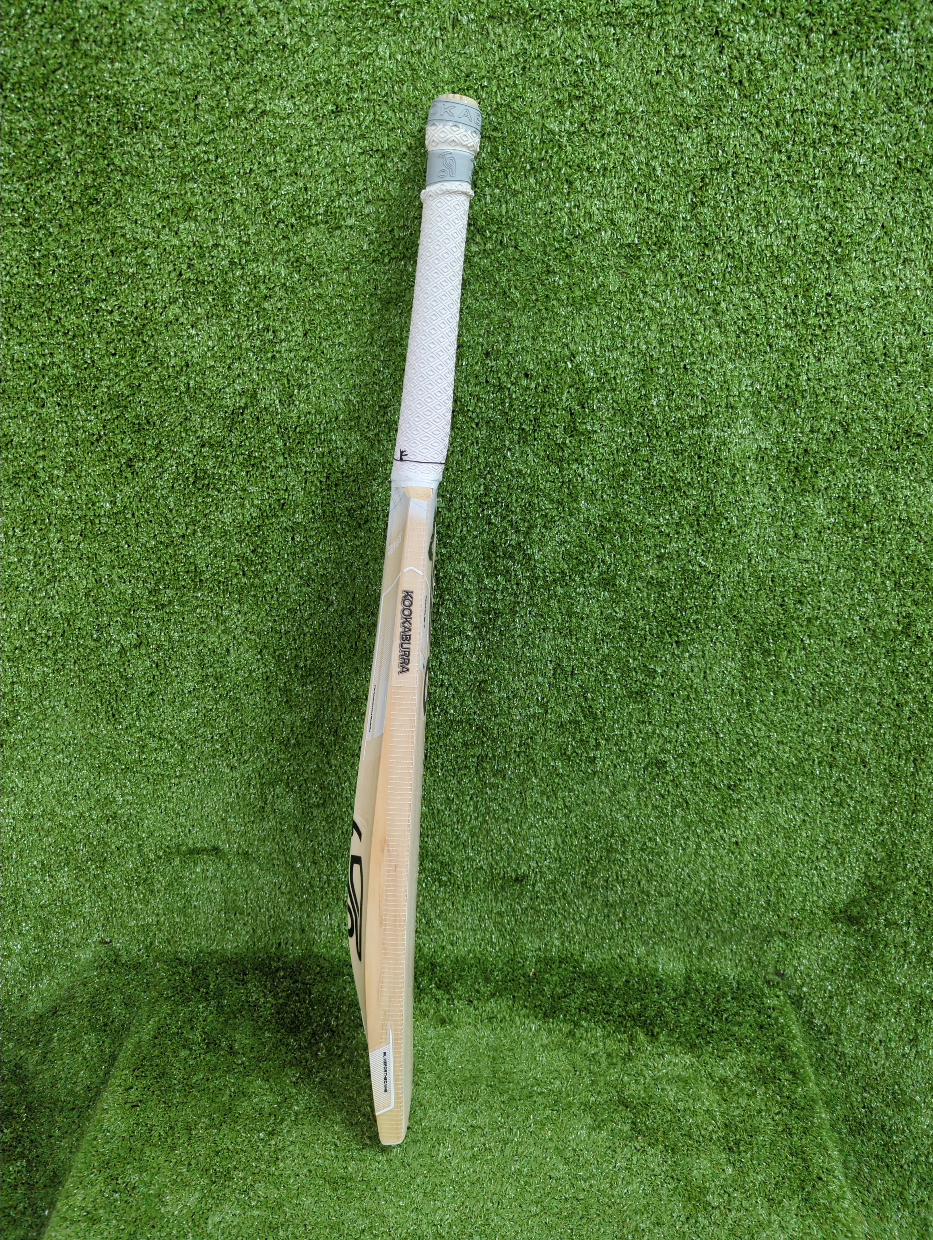 Kookaburra Ghost 6.4 Harrow English Willow Cricket Bat