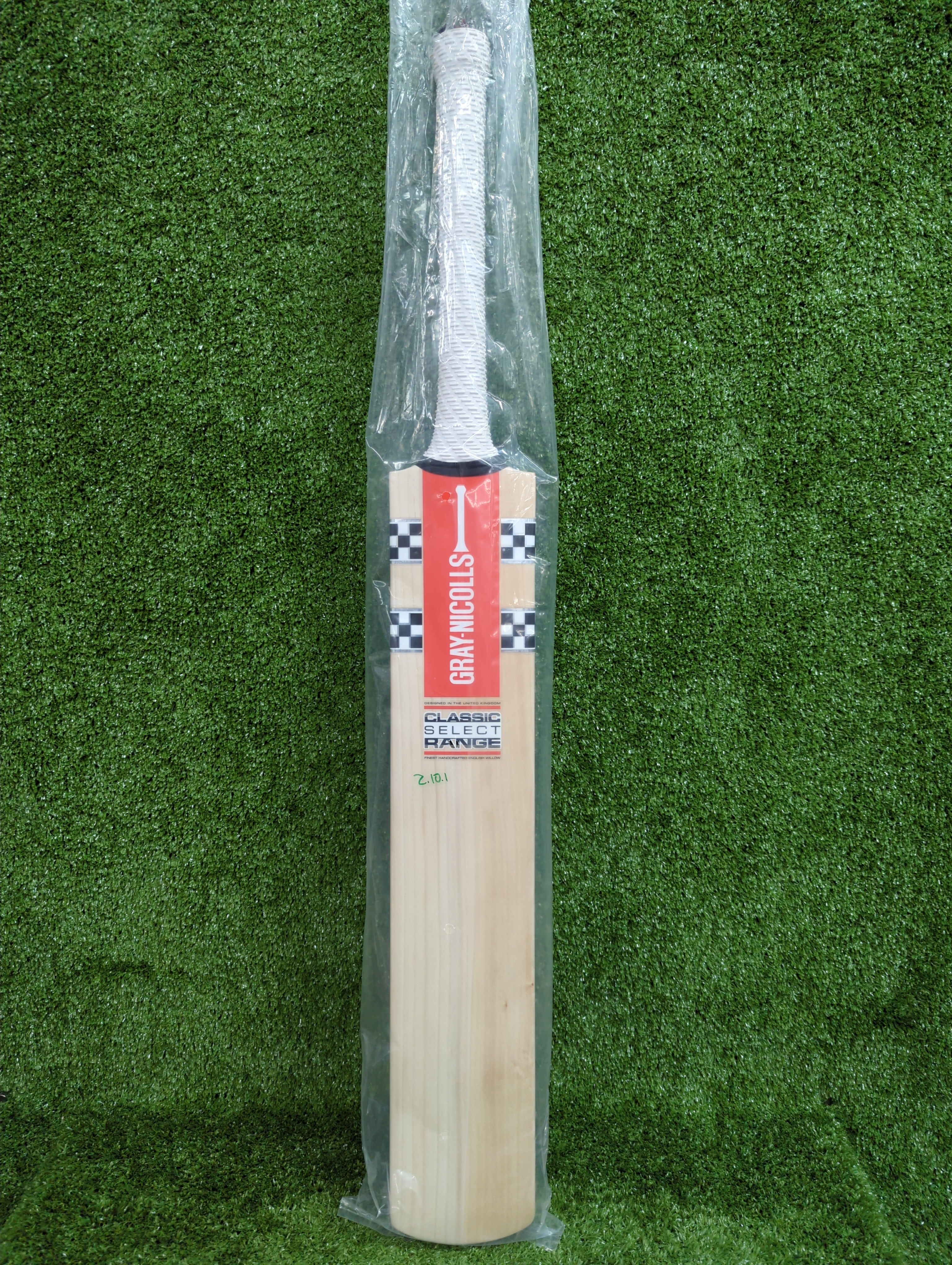 Gray-Nicolls Classic Select Range Adult English Willow Cricket Bat