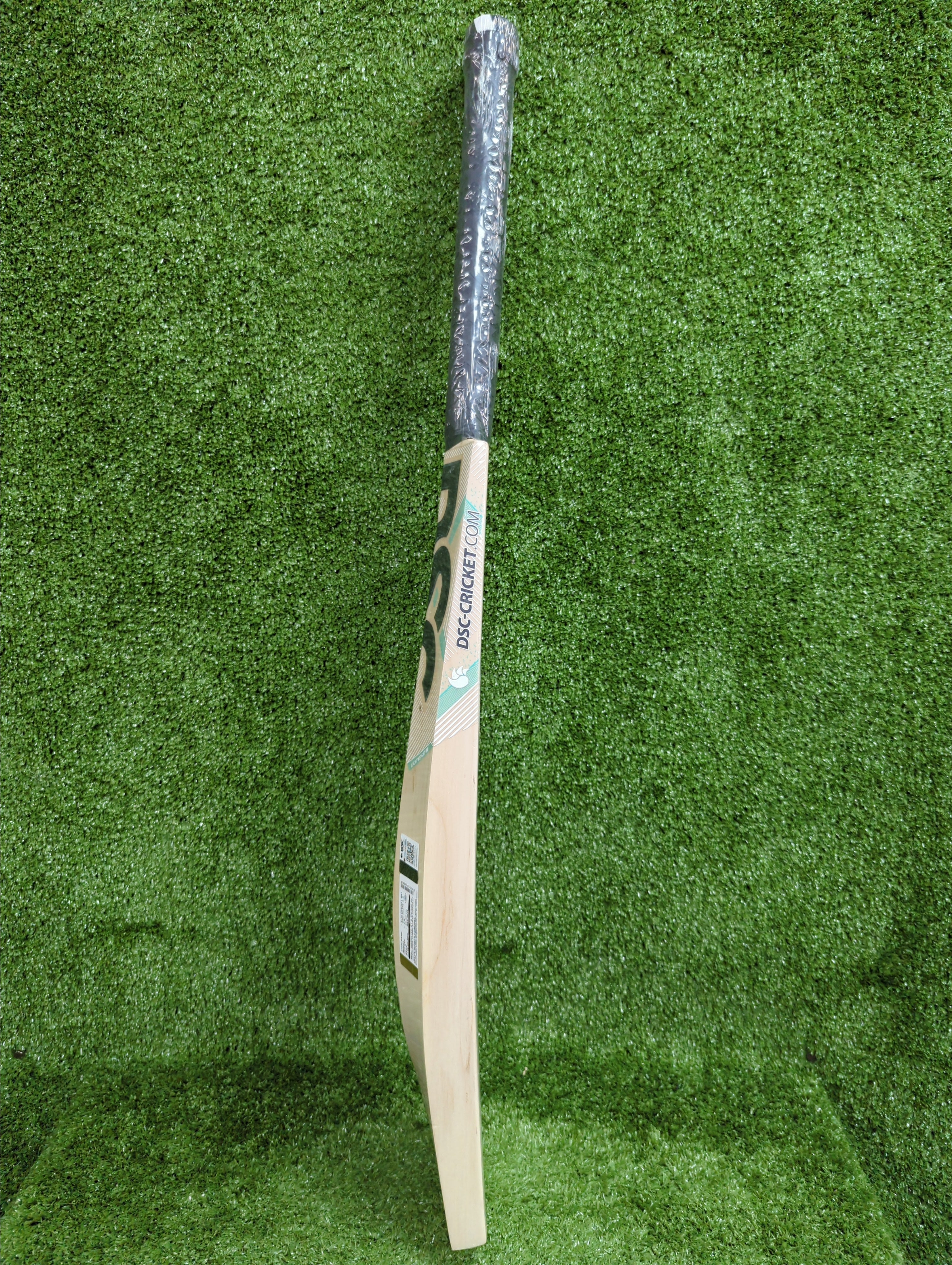 DSC Xlite 3.0 English Willow Cricket Bat