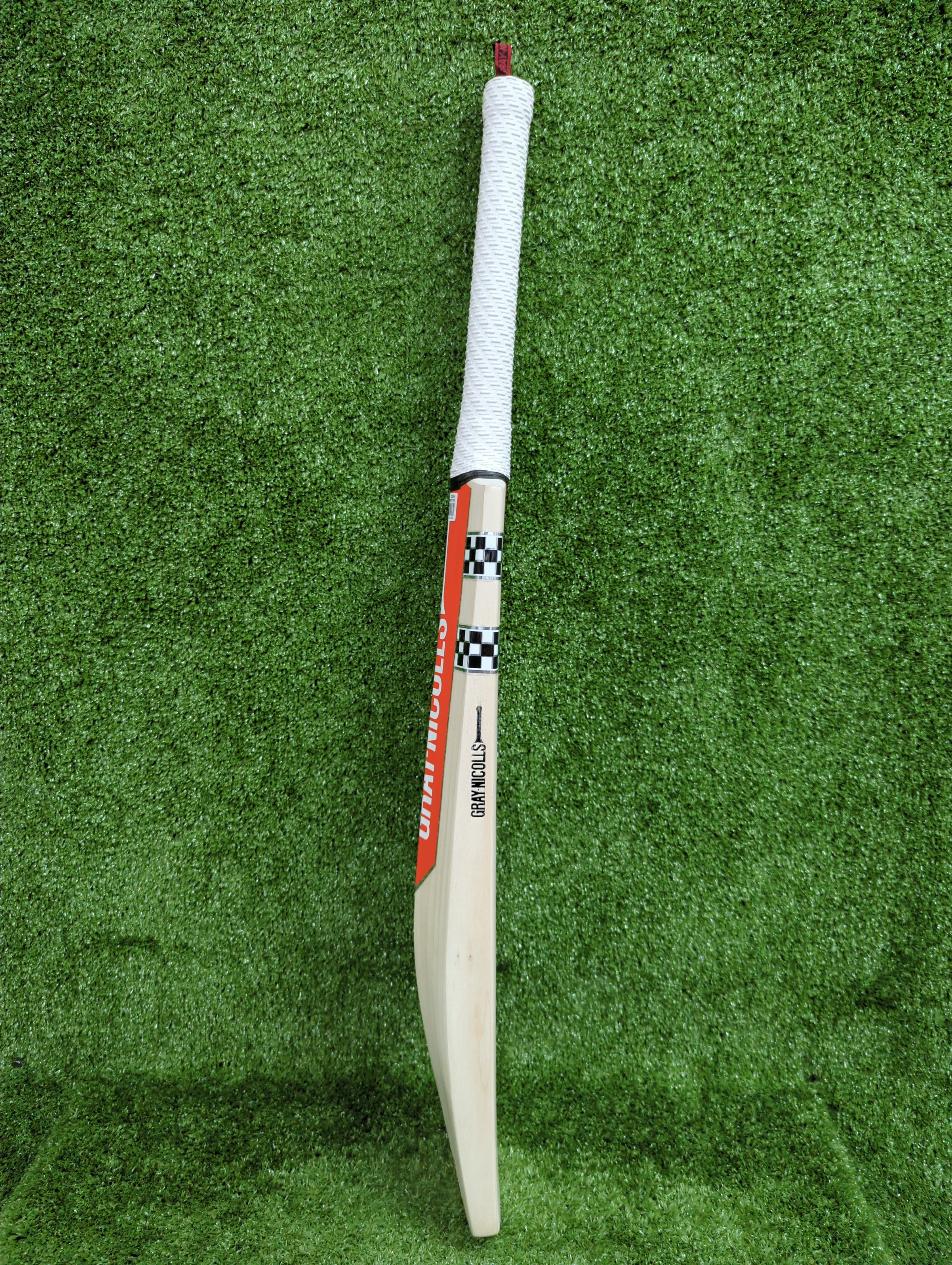 Gray-Nicolls Classic Prestige Range Youth Harrow English Willow Cricket Bat