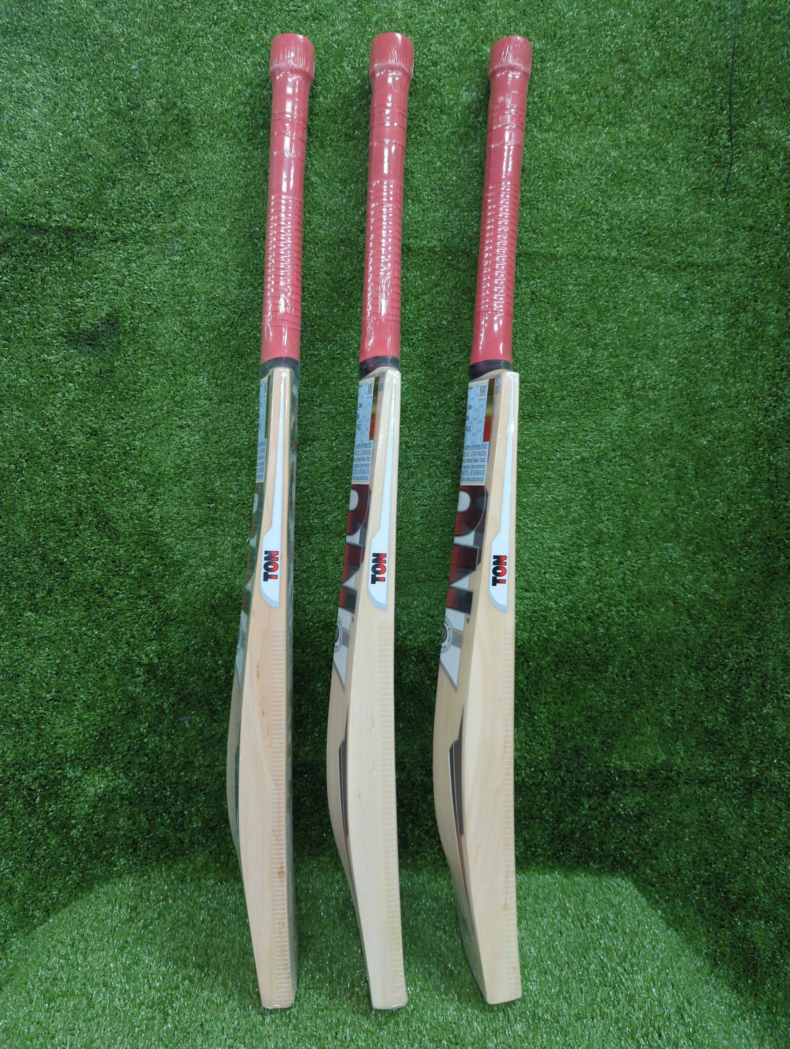 SS TON Revolution Kashmir Willow Cricket Bat by SS - side view - TopCricketStore