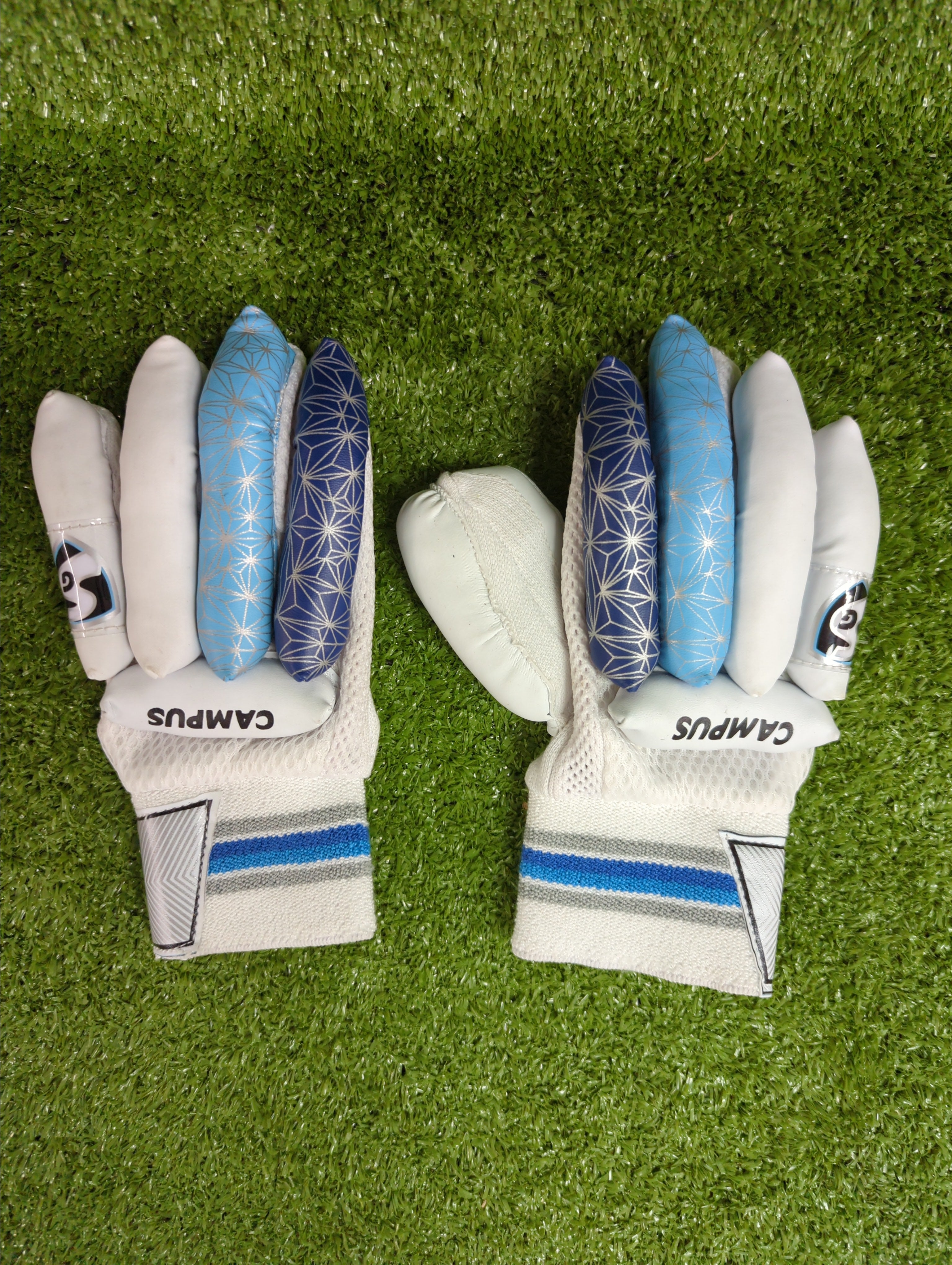 SG Campus Junior / Youth Cricket Batting Gloves