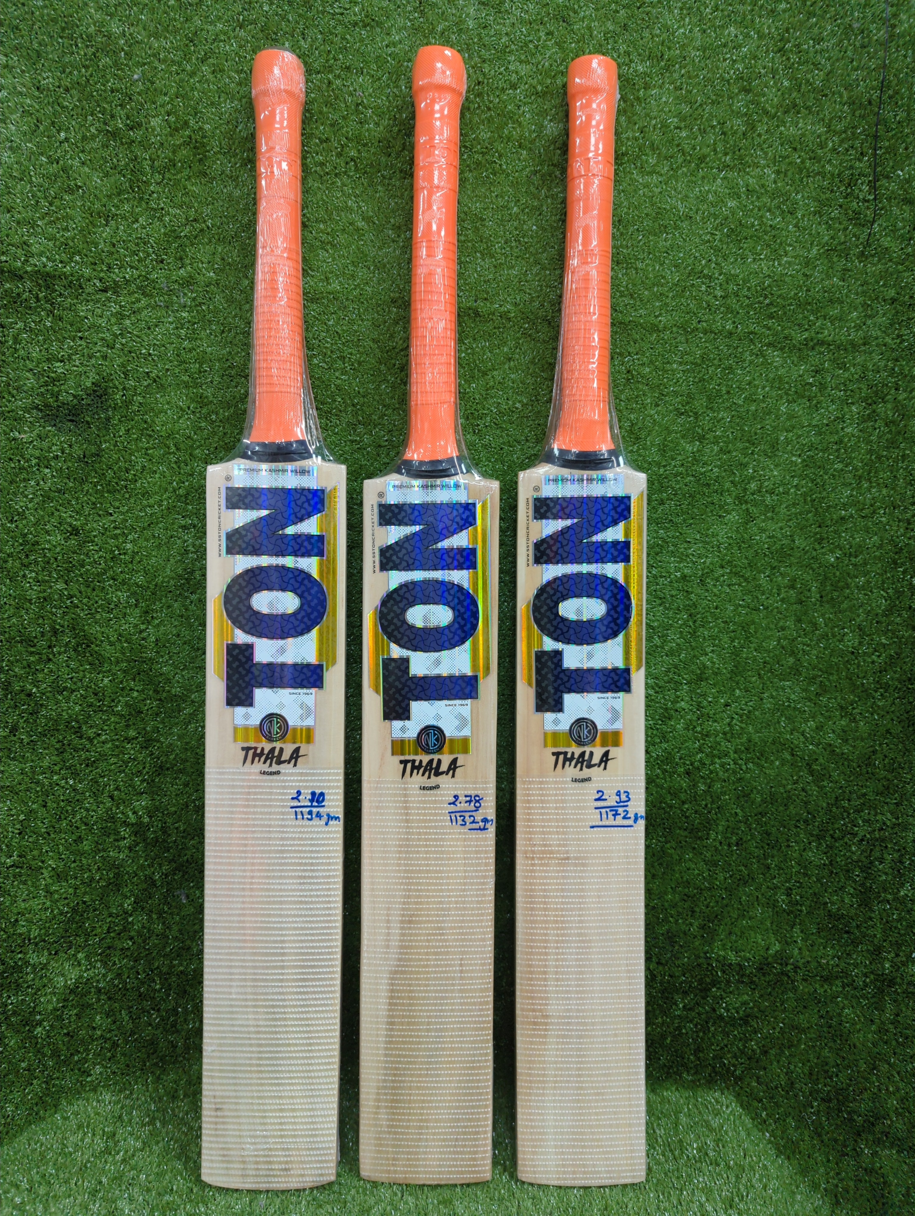SS TON M.S. Dhoni Thala Legend Kashmir Willow Cricket Bat SS