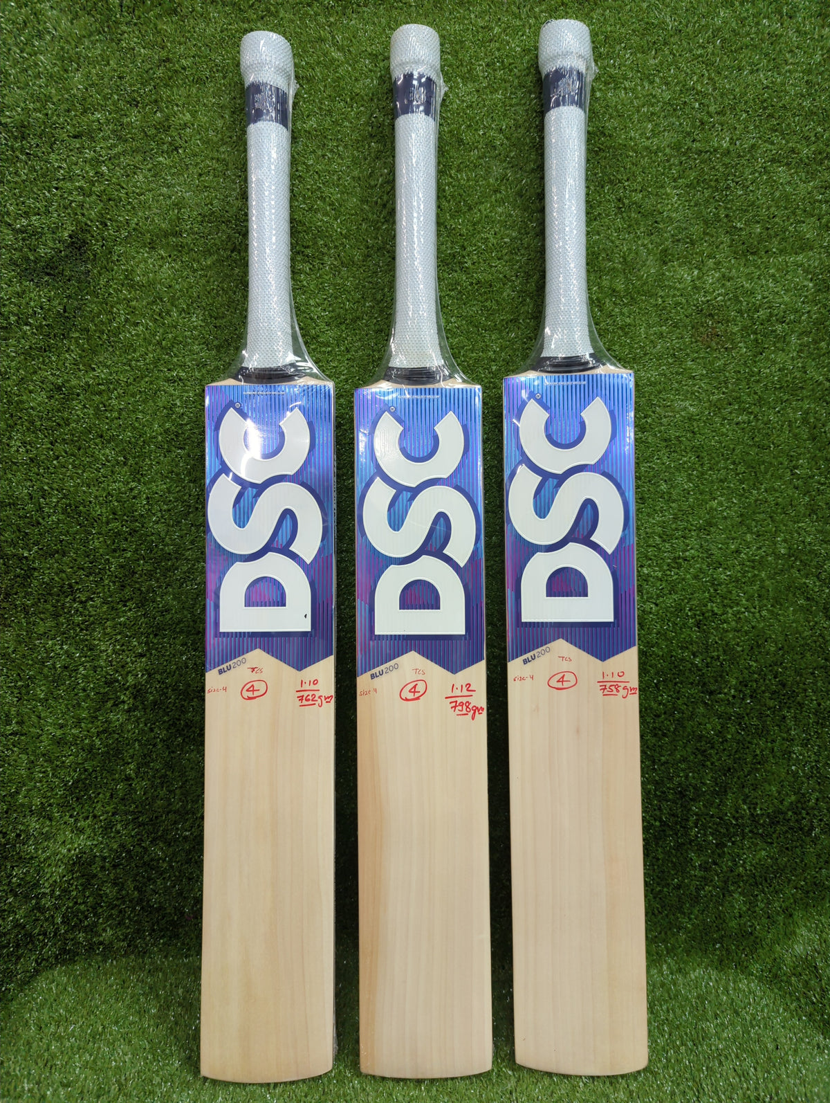 DSC Blu 222 Adult English Willow Cricket Bat DSC