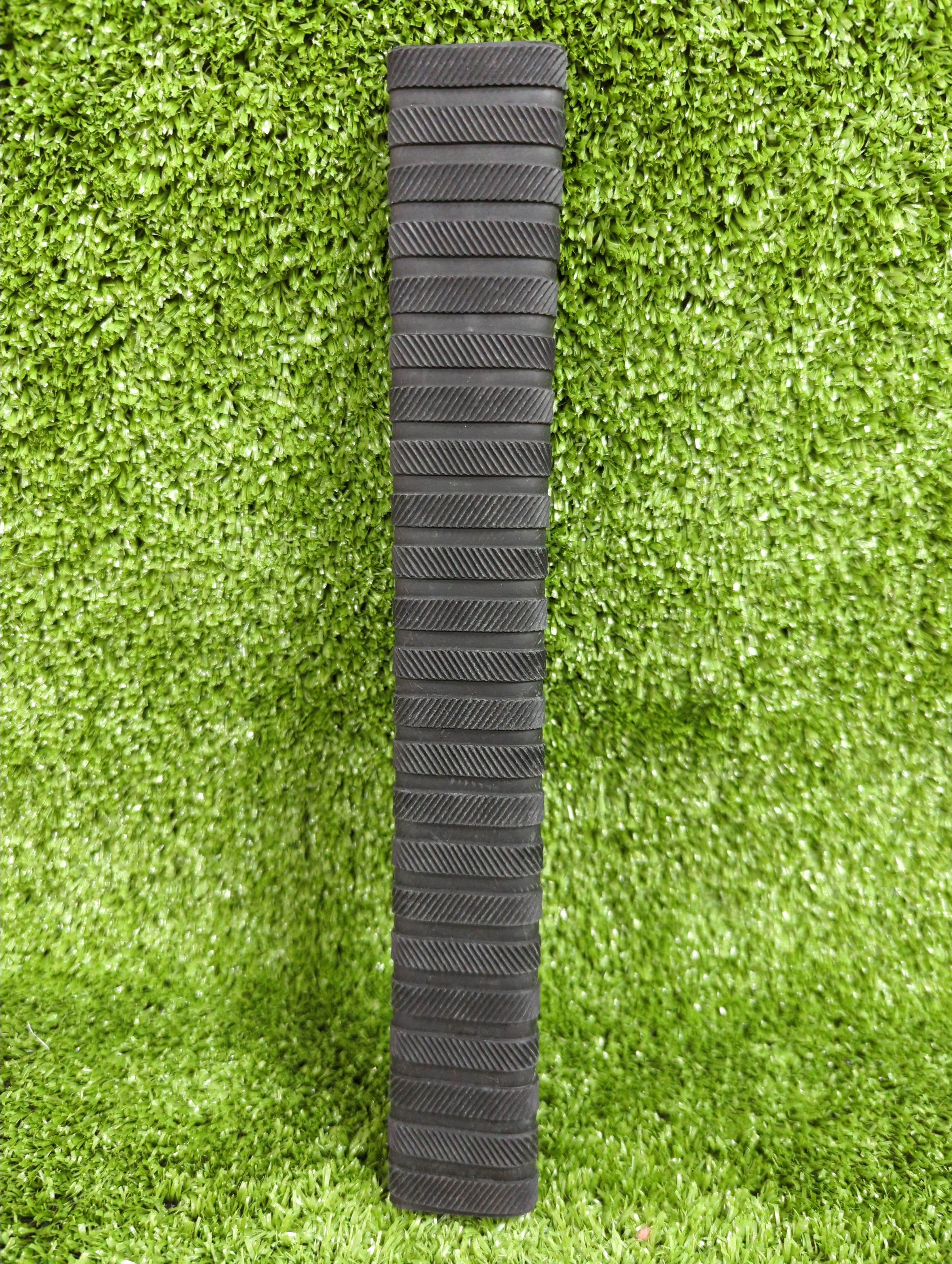 Raydn Ring Chevron Cricket Grips by Raydn - back view - TopCricketStore