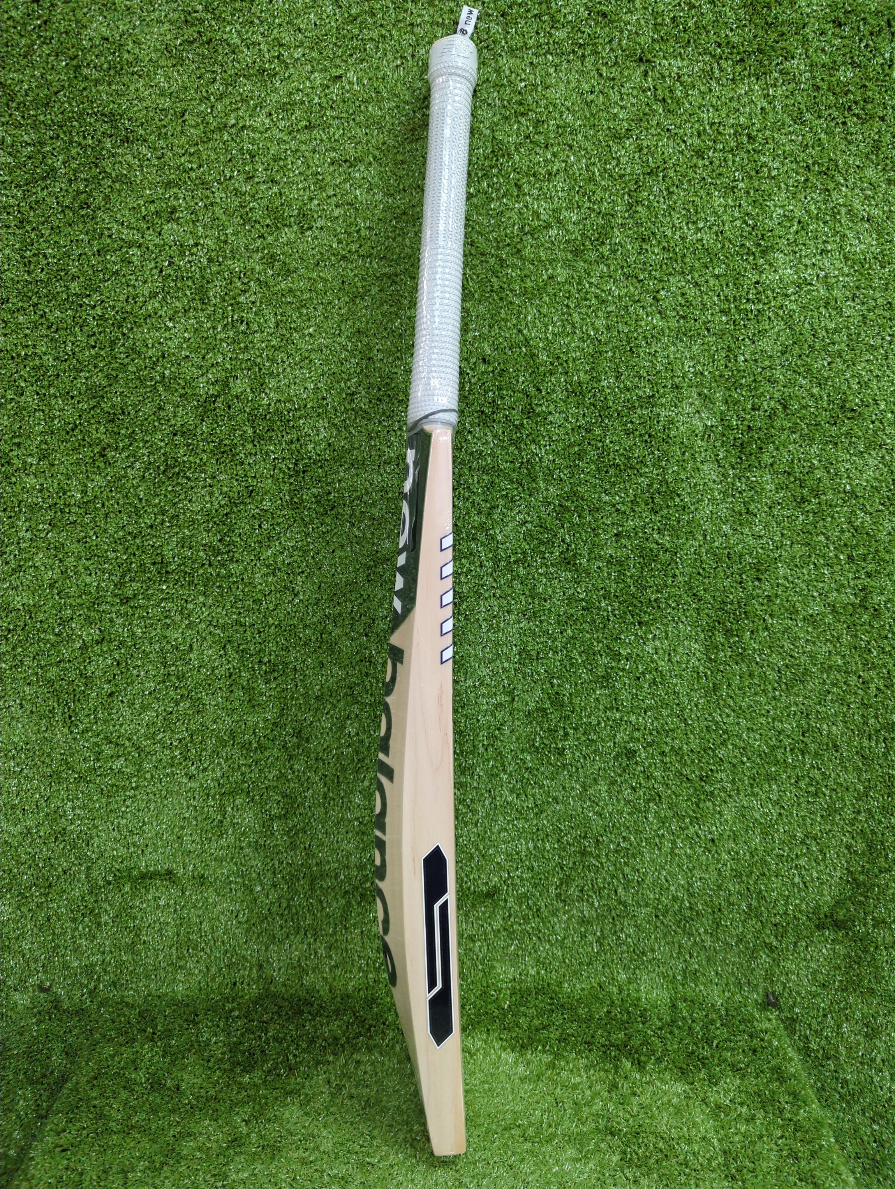 NB DC 700i Max English Willow Cricket Bat