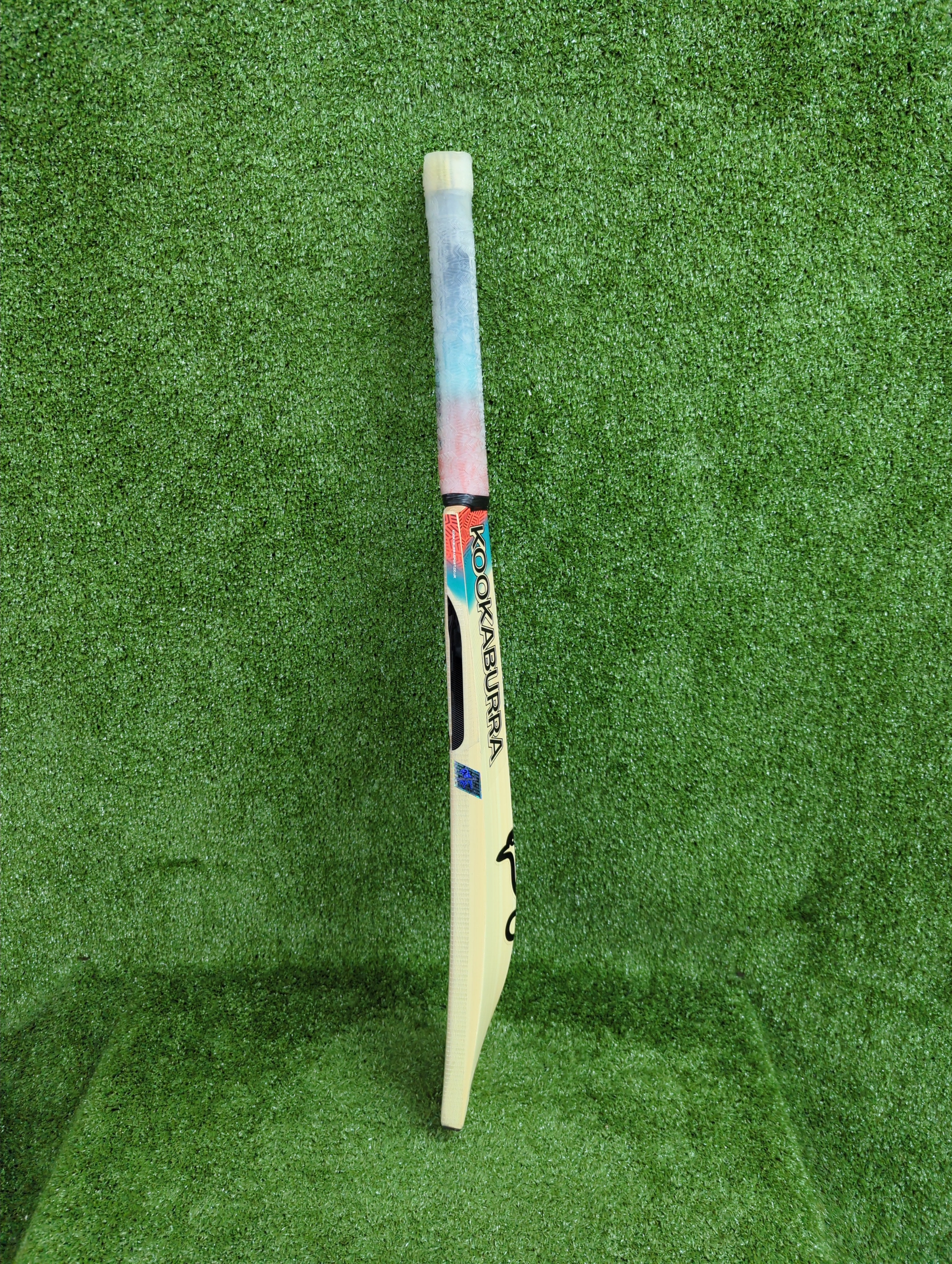 Kookaburra Aura 6.5 Harrow English Willow Cricket Bat