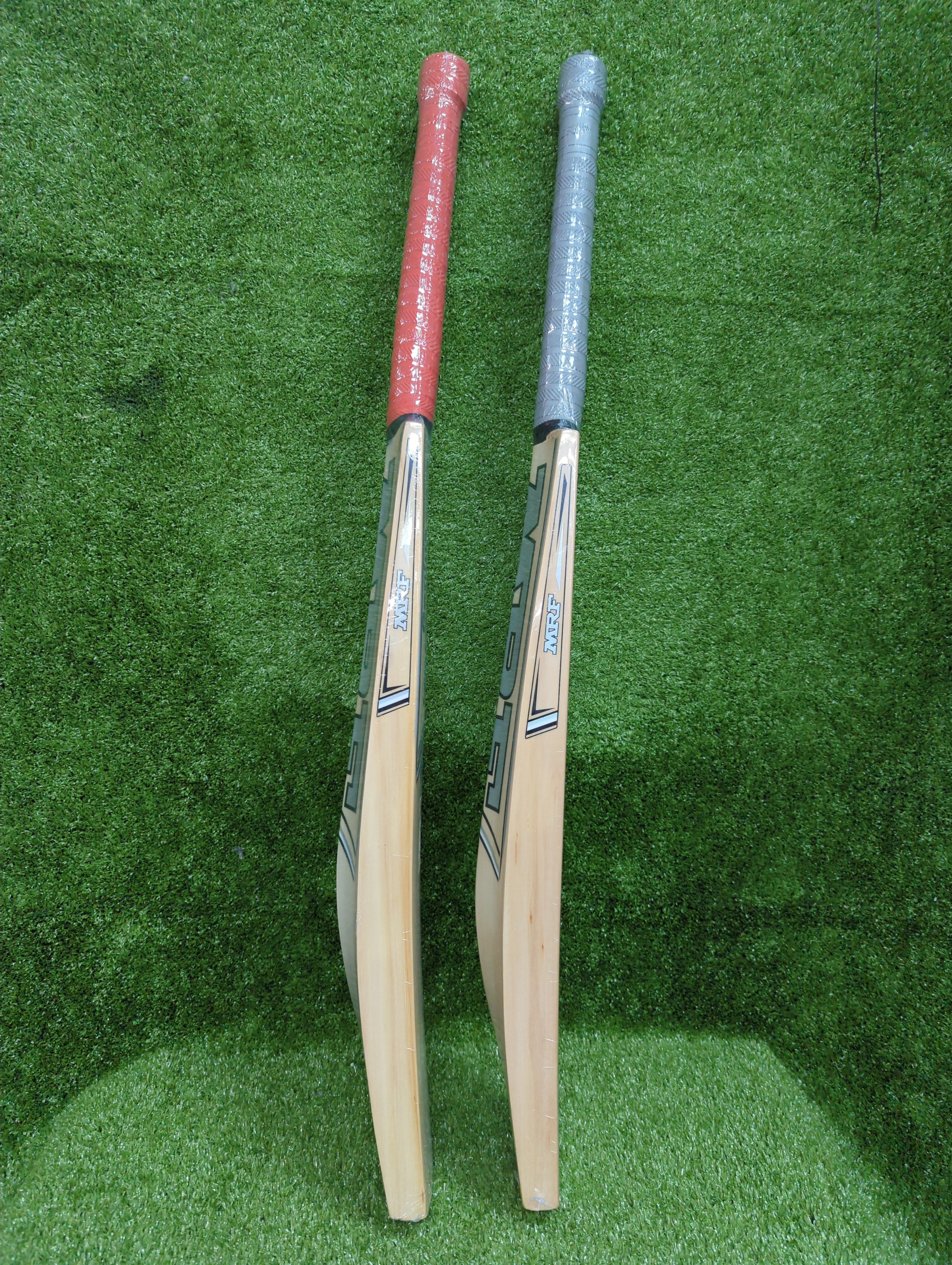 MRF Genius Silver Edition Cricket Bat | 25th Special Anniversary Model MRF