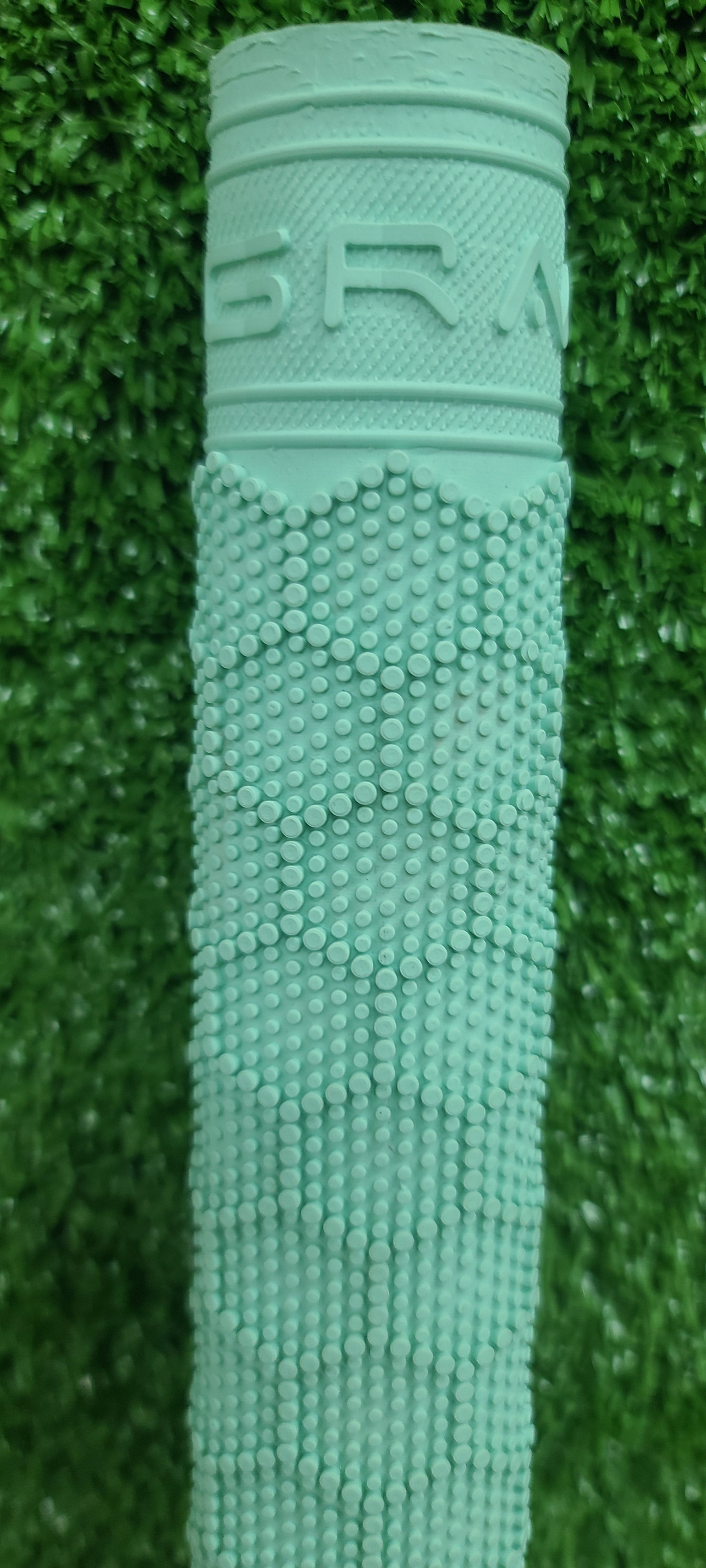 Gravity Teal Hexa Cricket Grips