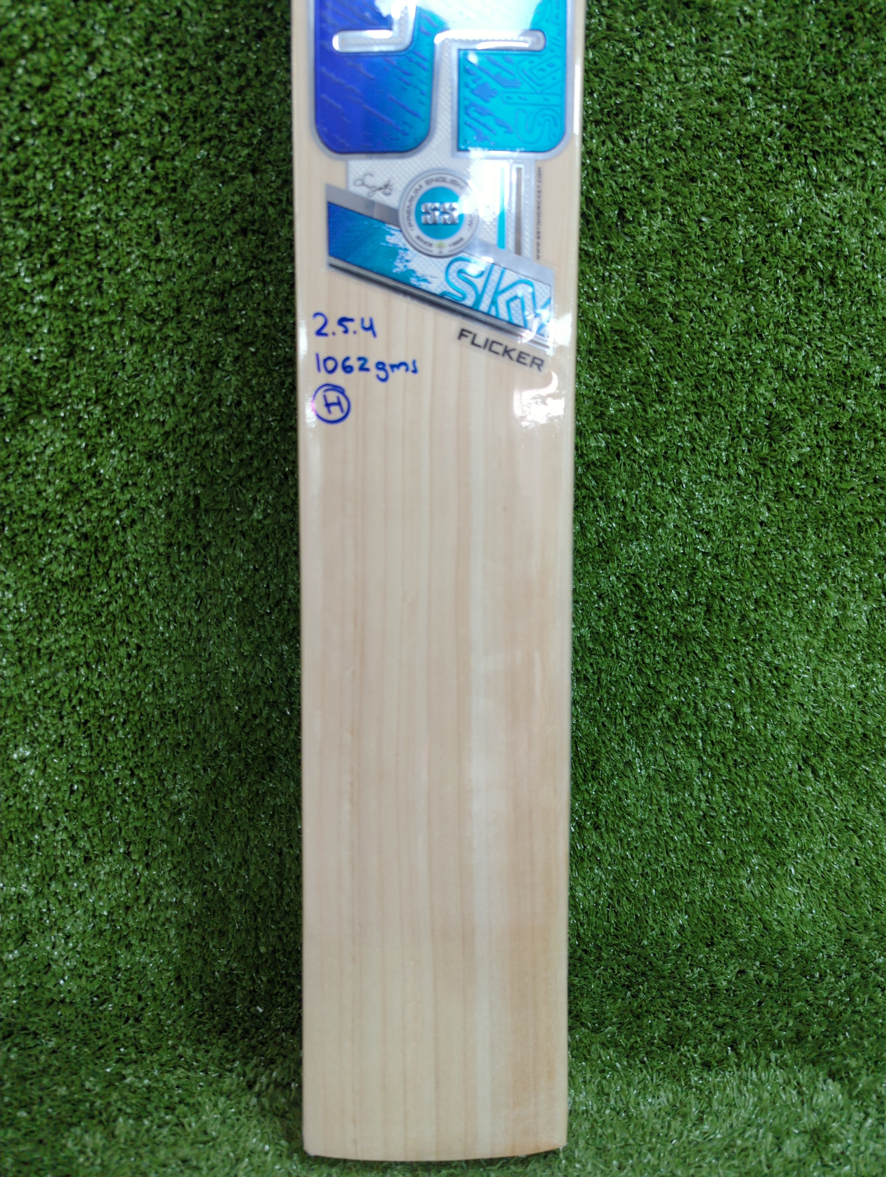 SS Sky Flicker Youth Harrow English Willow Cricket Bat by SS - side view - TopCricketStore