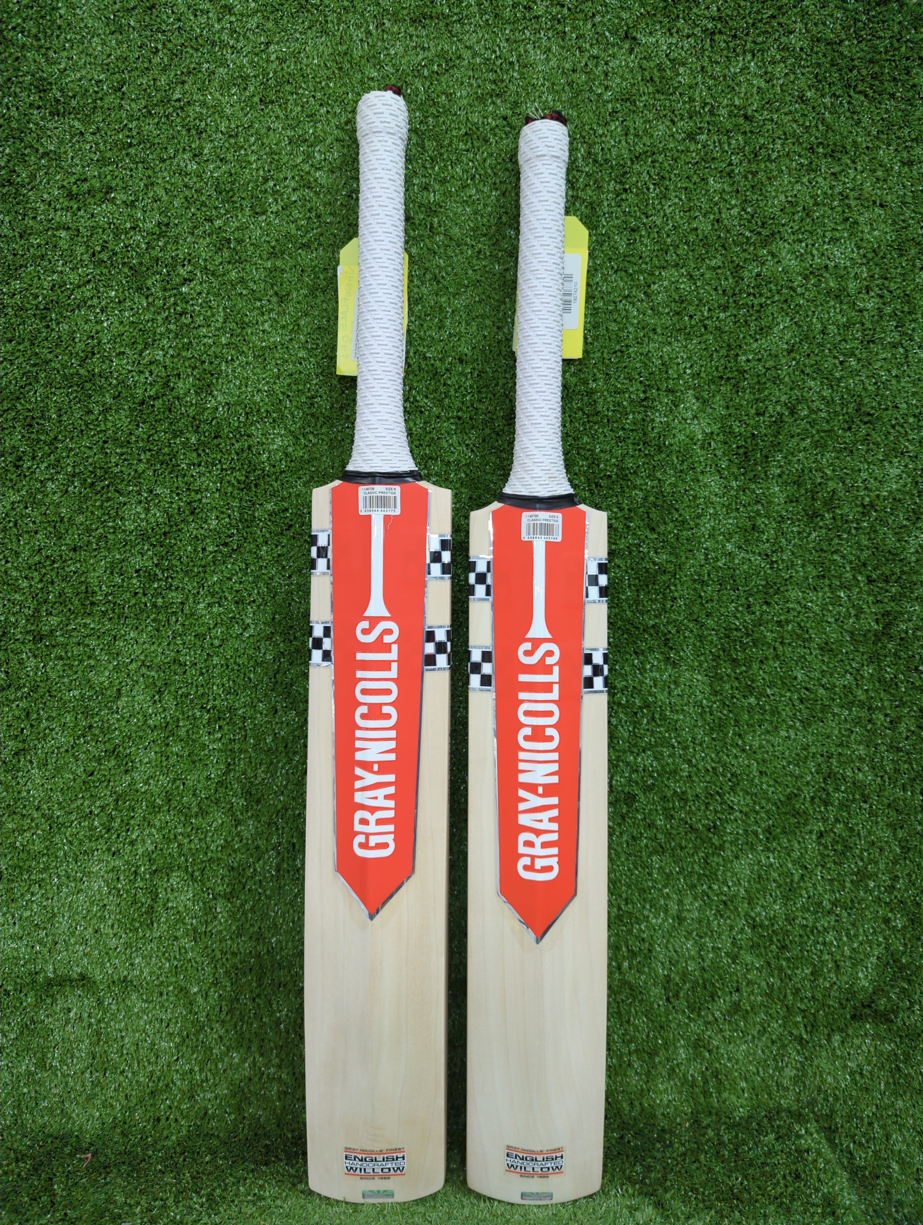 Gray-Nicolls Classic Prestige Range Junior / Youth English Willow Cricket Bat - View 5