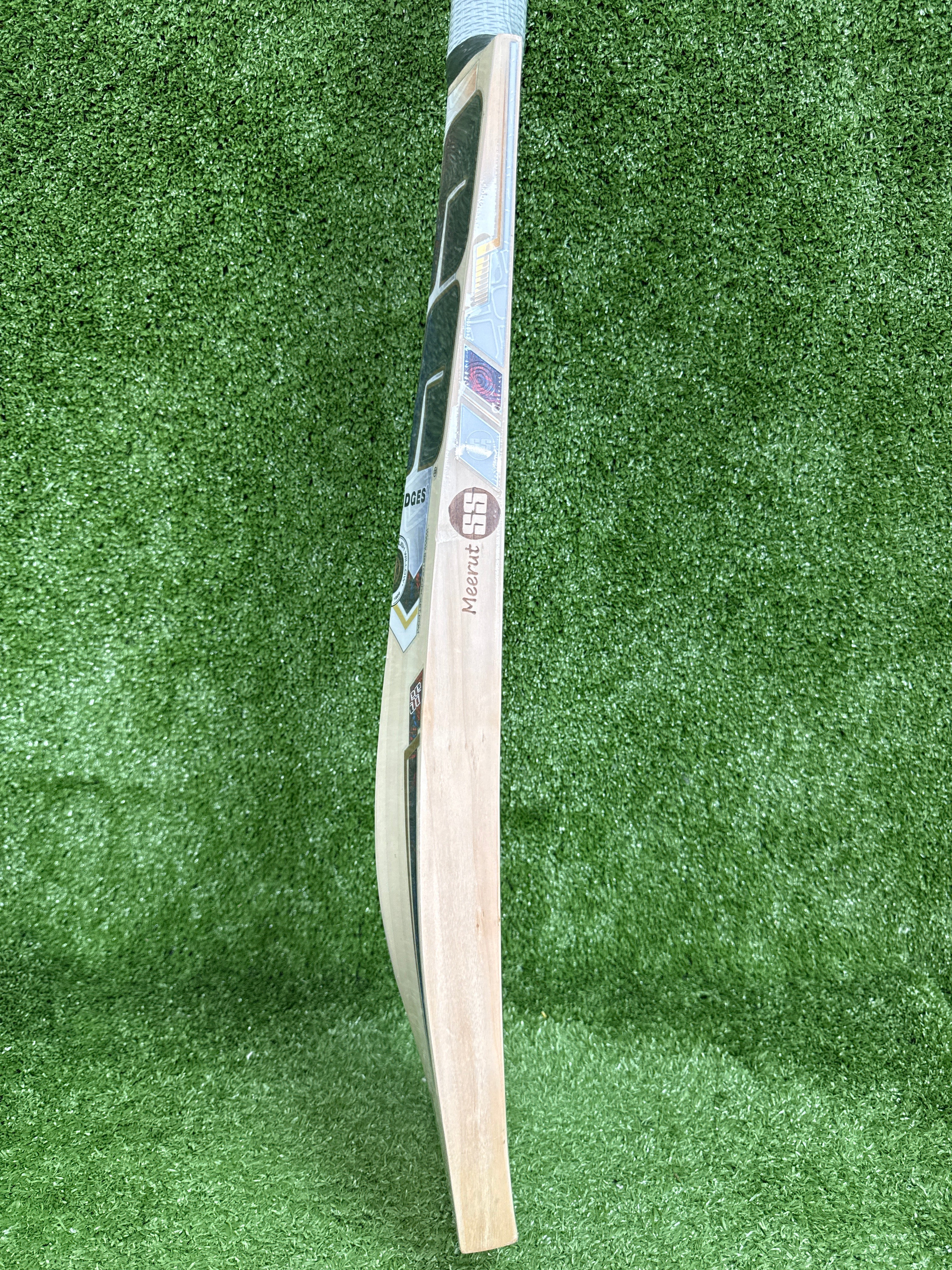 Side profile Close Up of the SS Ravindra Jadeja bat showing massive concave TON edges designed for high-impact attacking shots.