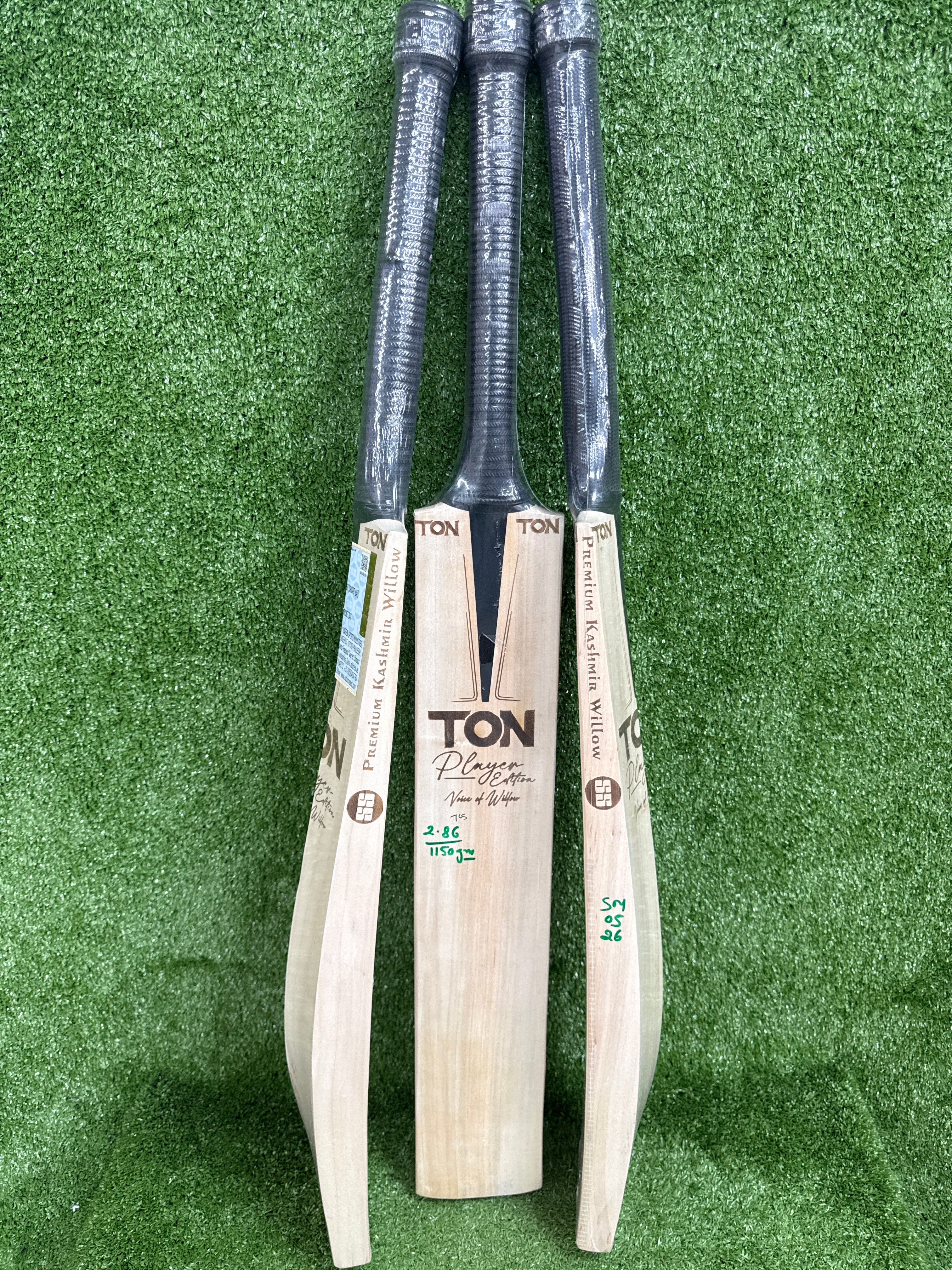 Side profile view of the SS Voice of Willow Kashmir Willow bat showcasing its thick edges and mid-to-low sweet spot