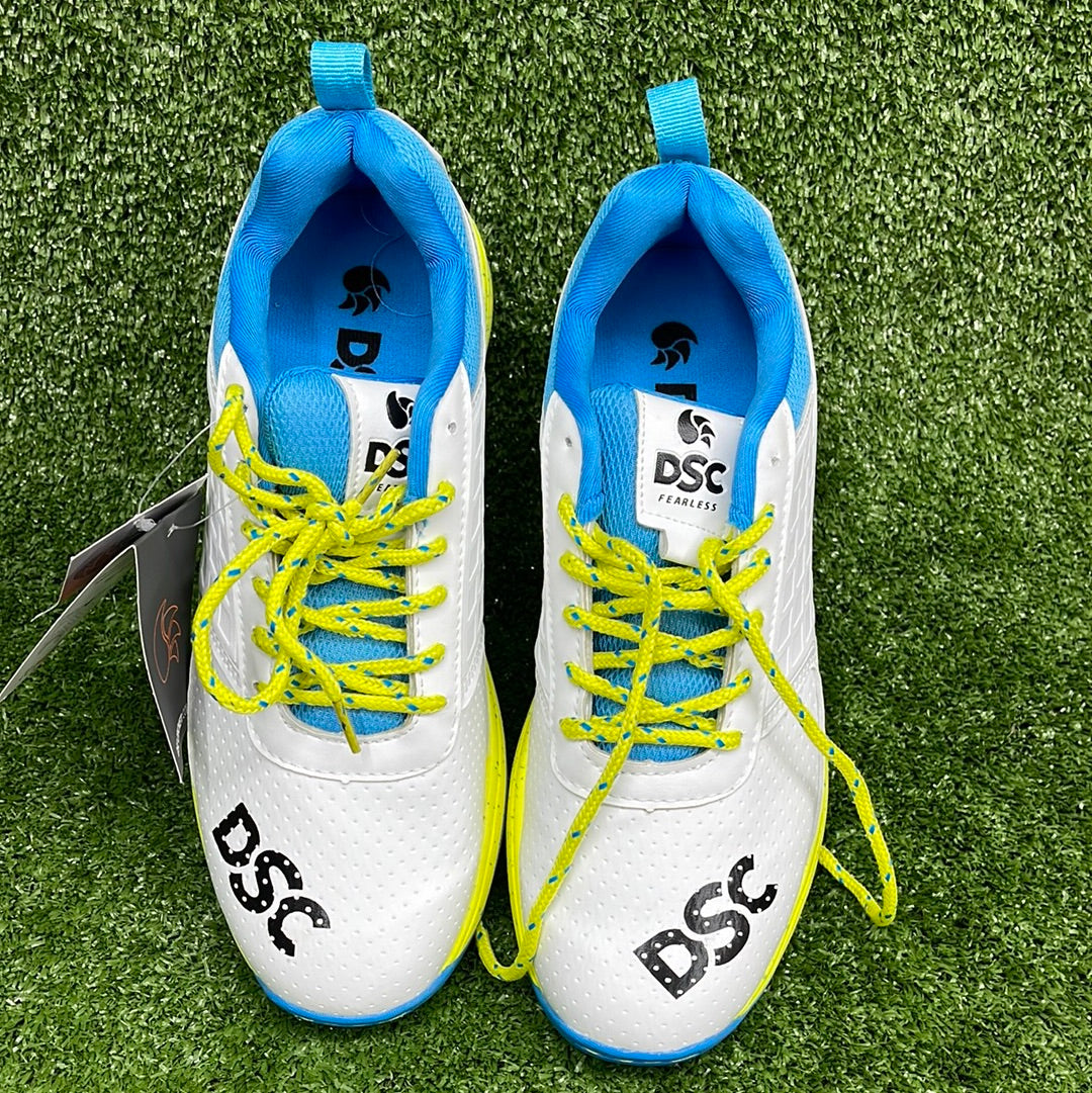 DSC Jaffa 22 (White and Lemon) Junior Cricket Shoes