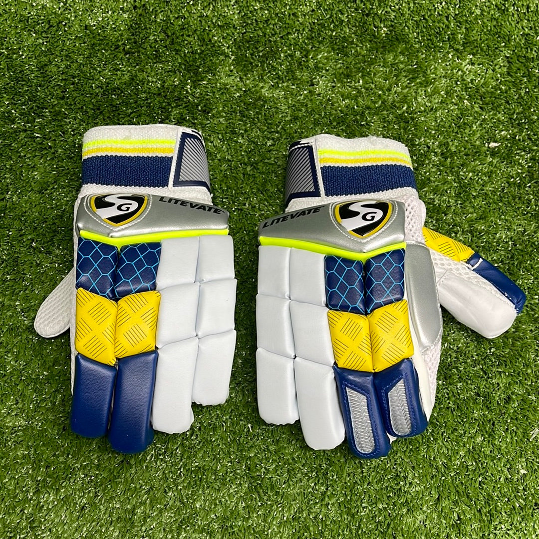 SG Litevate Junior / Youth Cricket Batting Gloves