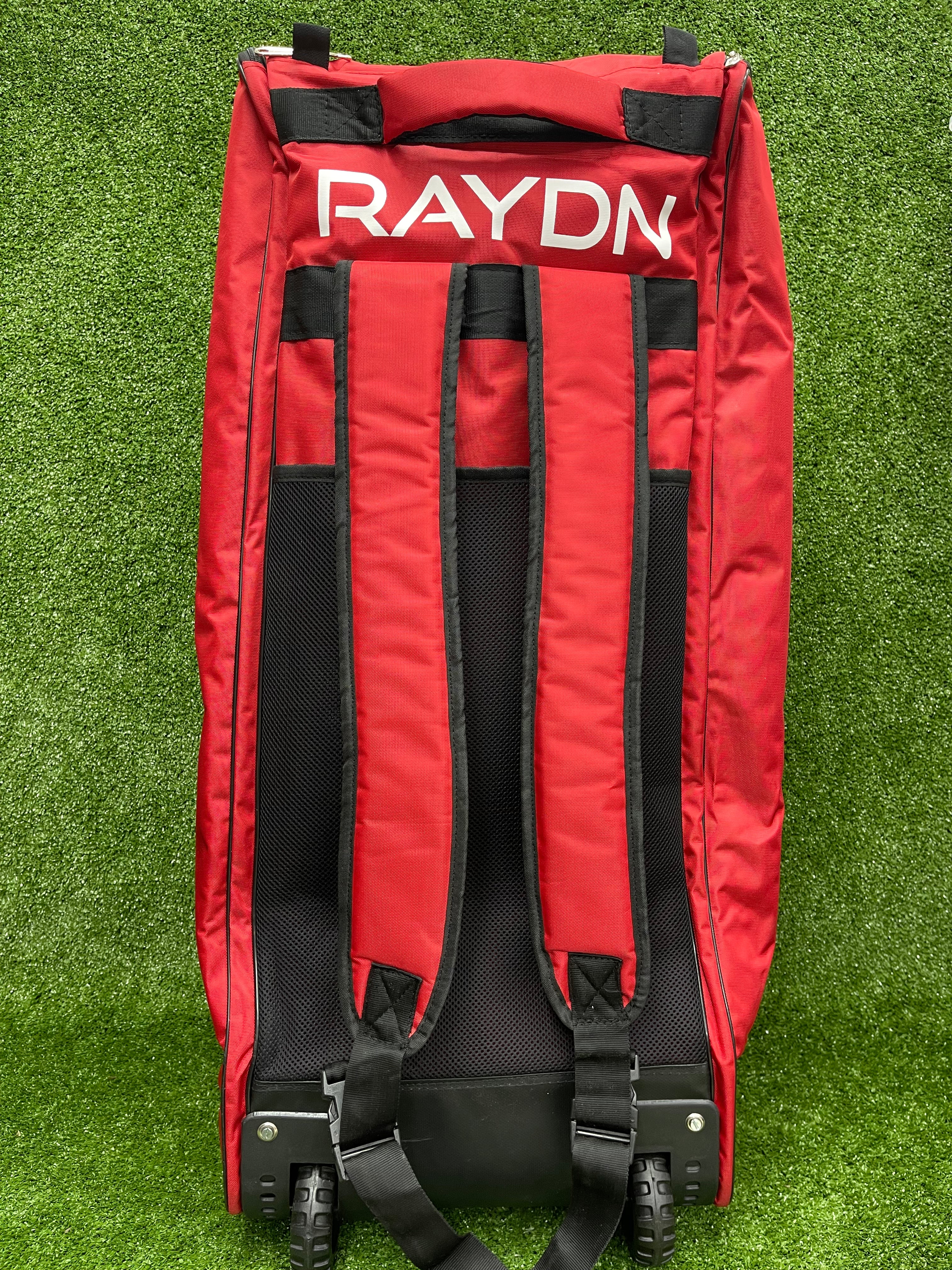 Raydn Plus Wheelie Senior Cricket Kit Bag