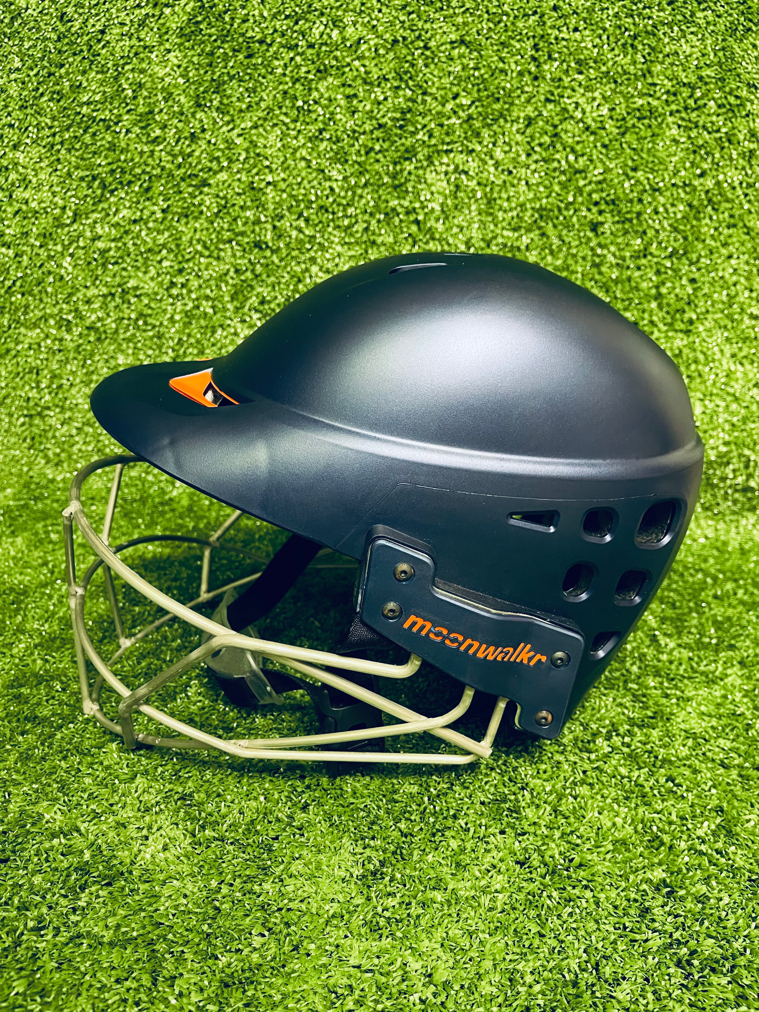 Moonwalkr Mind 2.0 Adult Cricket Helmet