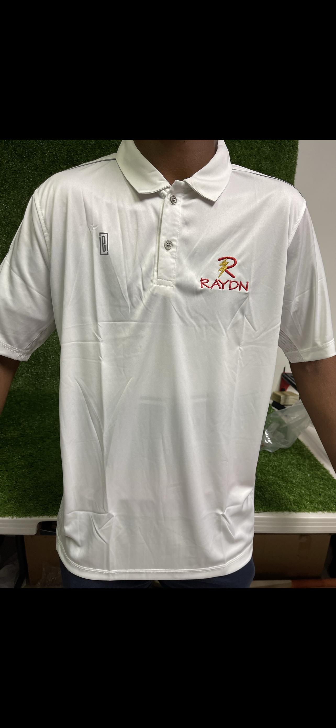 Raydn Cricket White Half Sleeve Shirt / TShirt