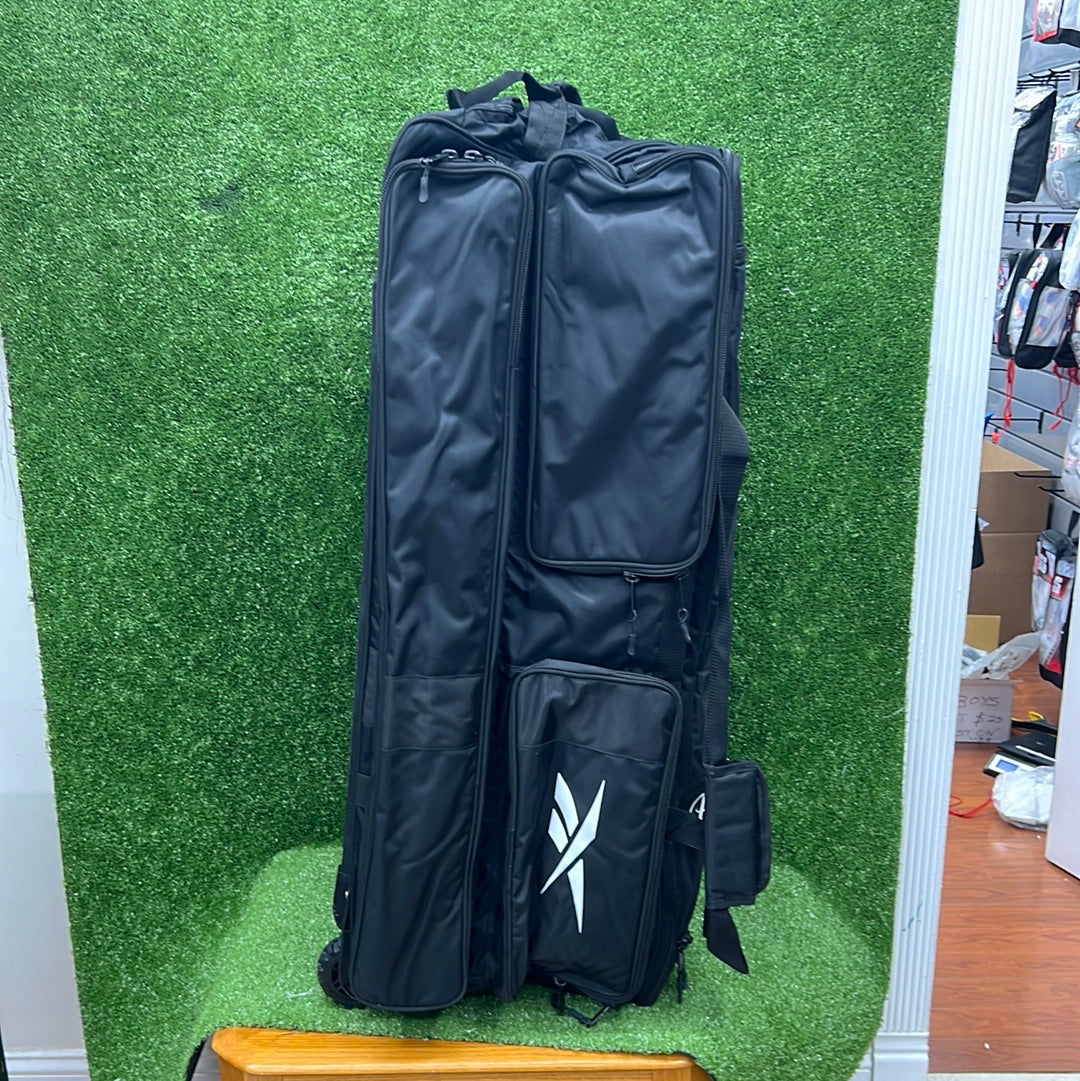 Reebok Player Edition Adult Cricket Kit Bag