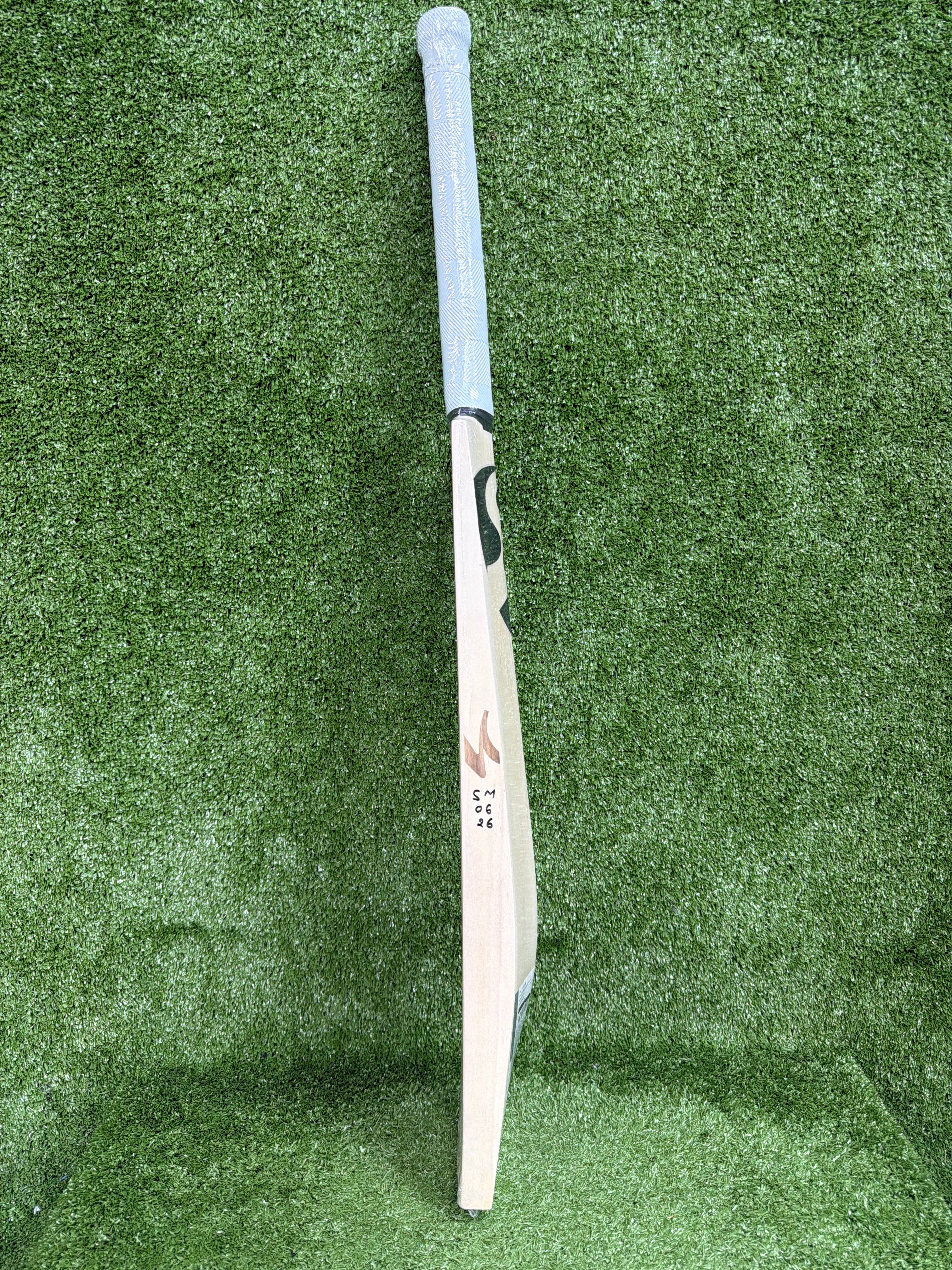 SG Sai Sudharsan Harrow English WIllow Players Cricket Bat