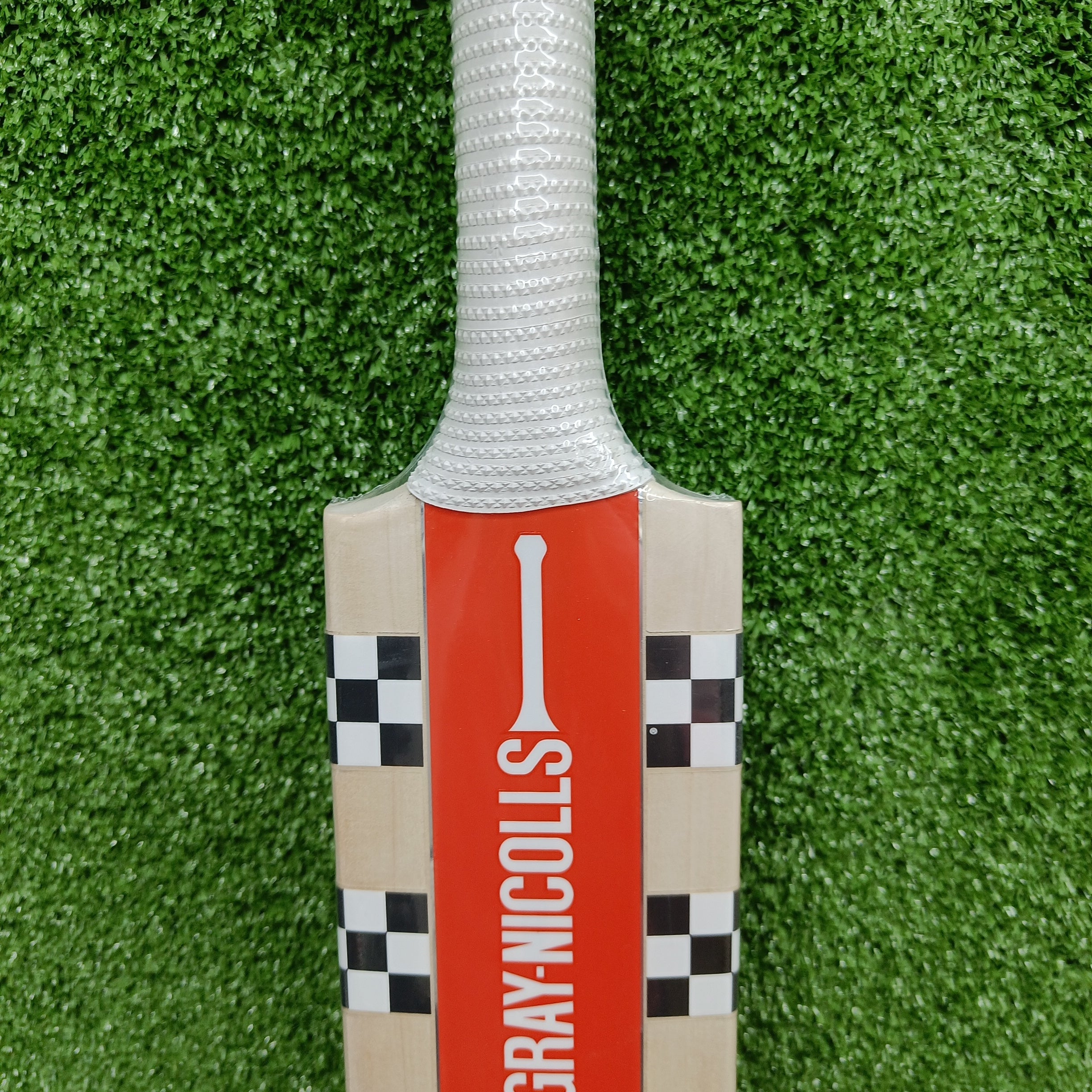 Gray-Nicolls Ultra Limited Edition Cricket Bat