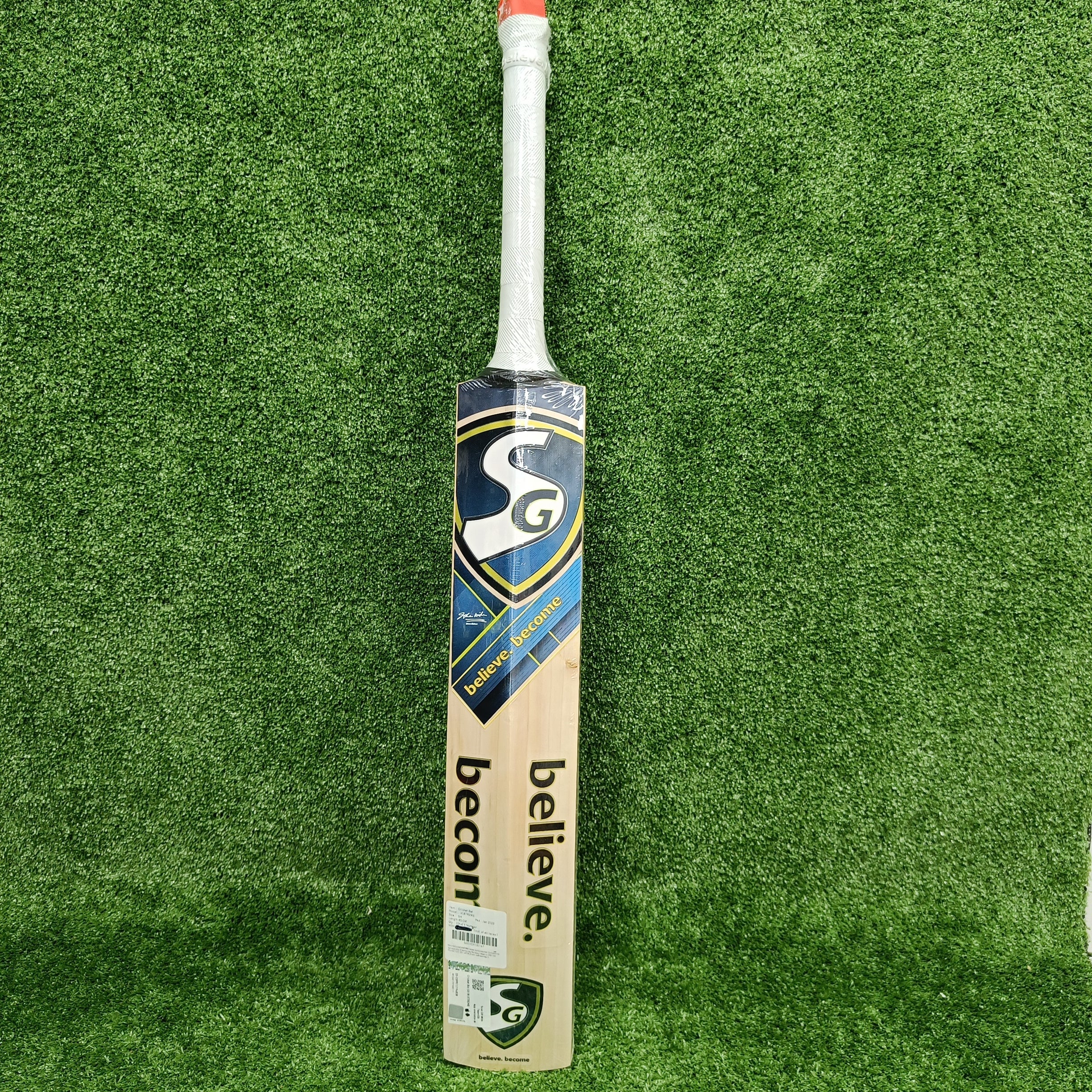 SG IK Xtreme English Willow Cricket Bat