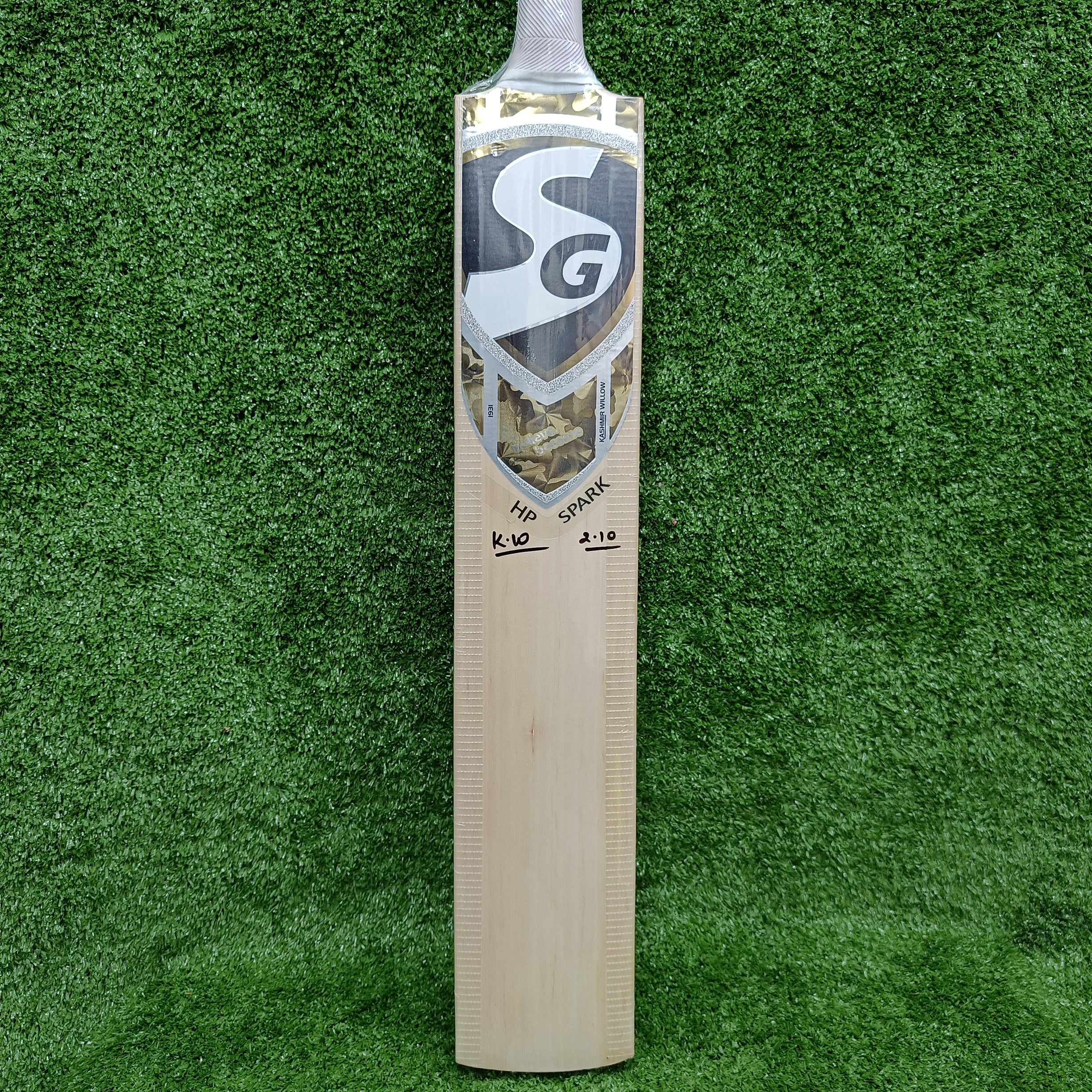 SG HP Spark Kashmir Willow Cricket Bat