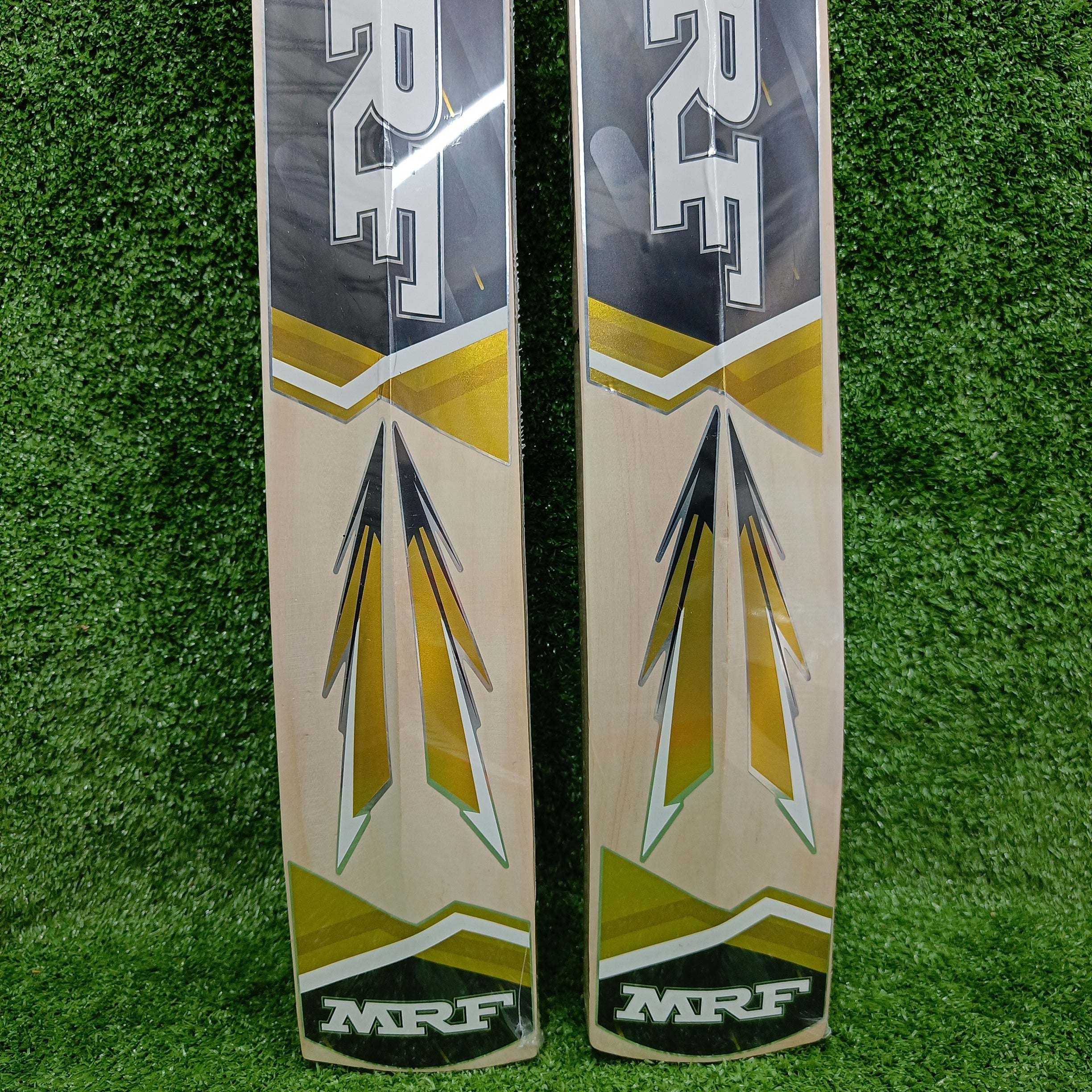 MRF Thunder Kashmir Willow Cricket Bat