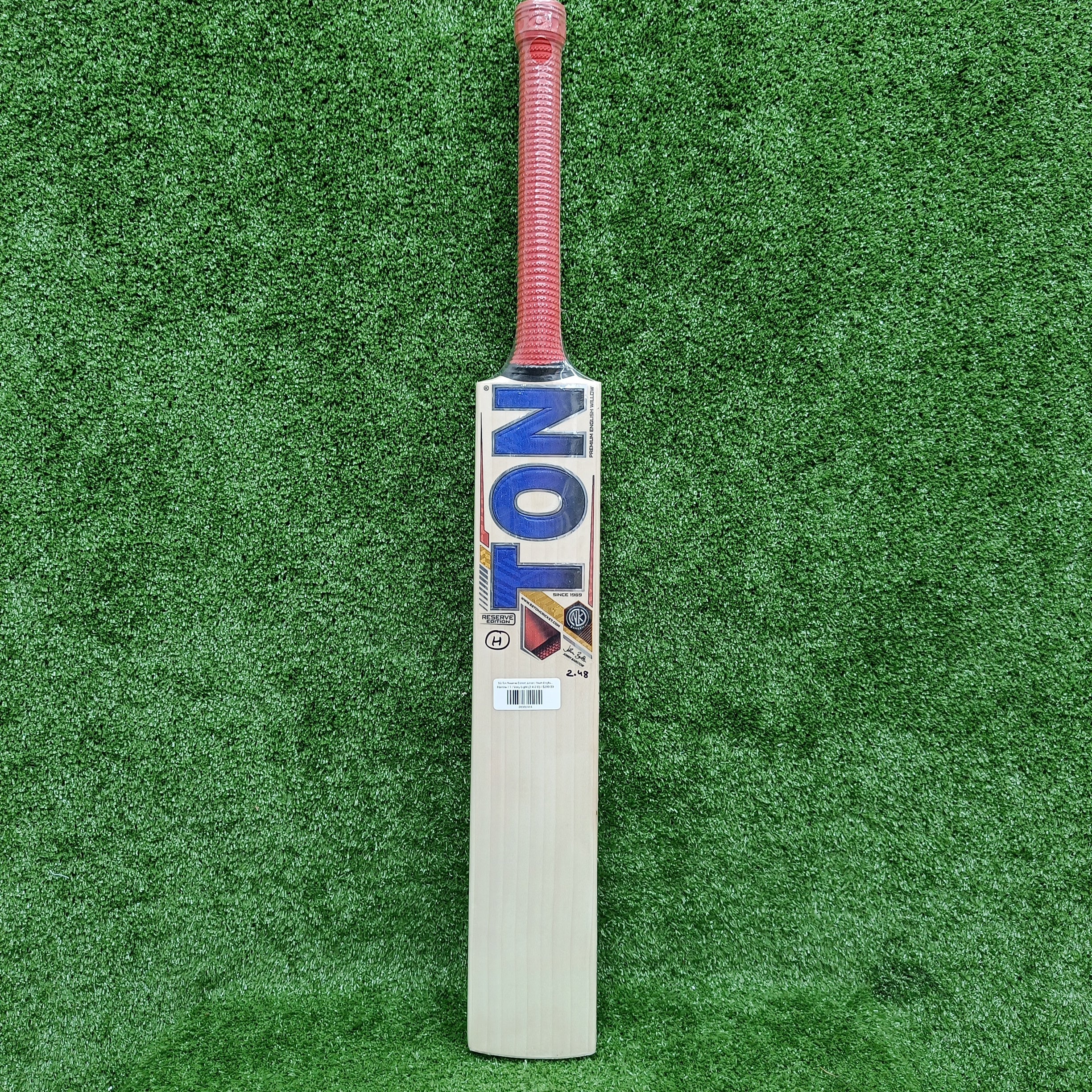 SS Ton Reserve Edition Junior / Youth English Willow Cricket Bat