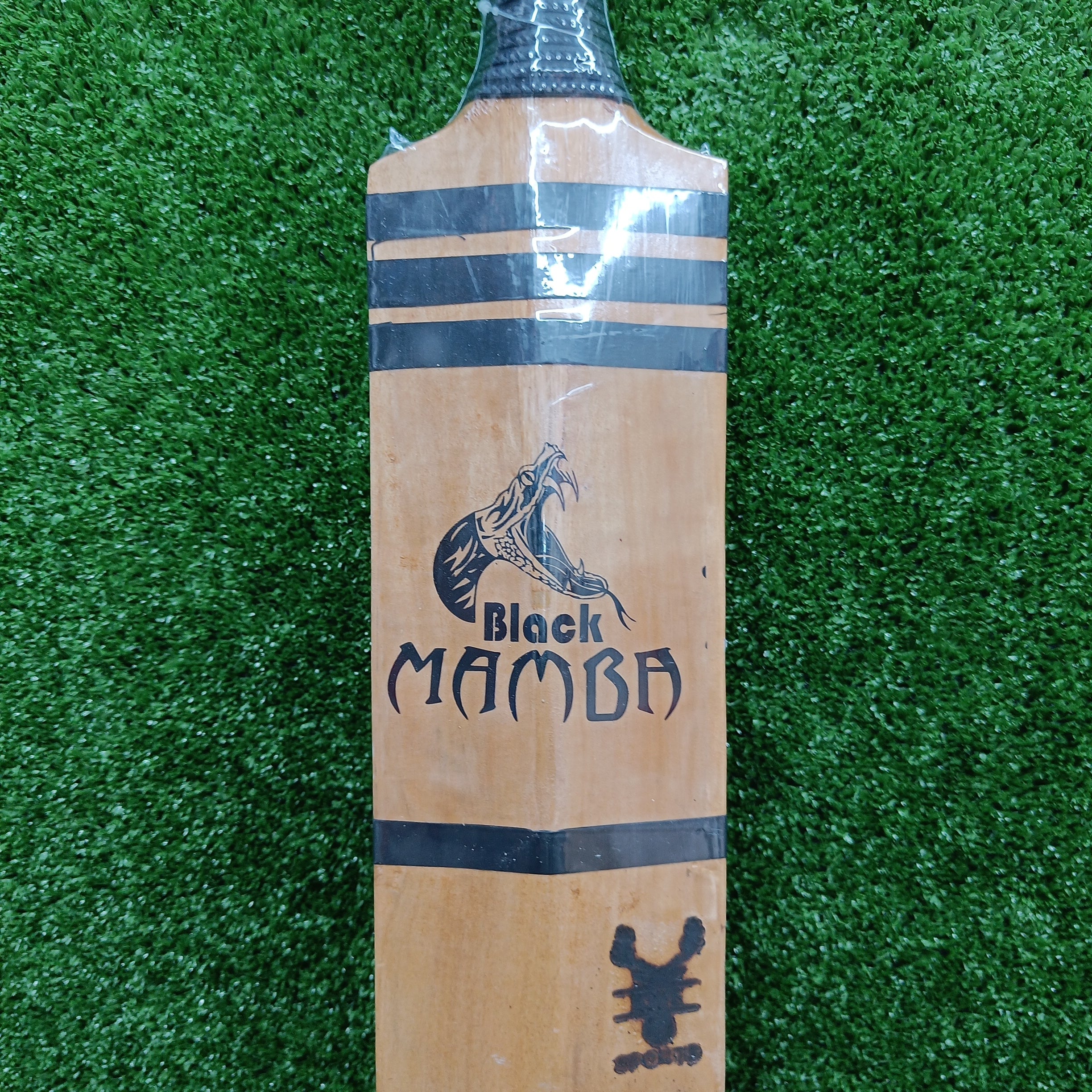 Black Mamba (Brown) Kashmir Willow Cricket Bat