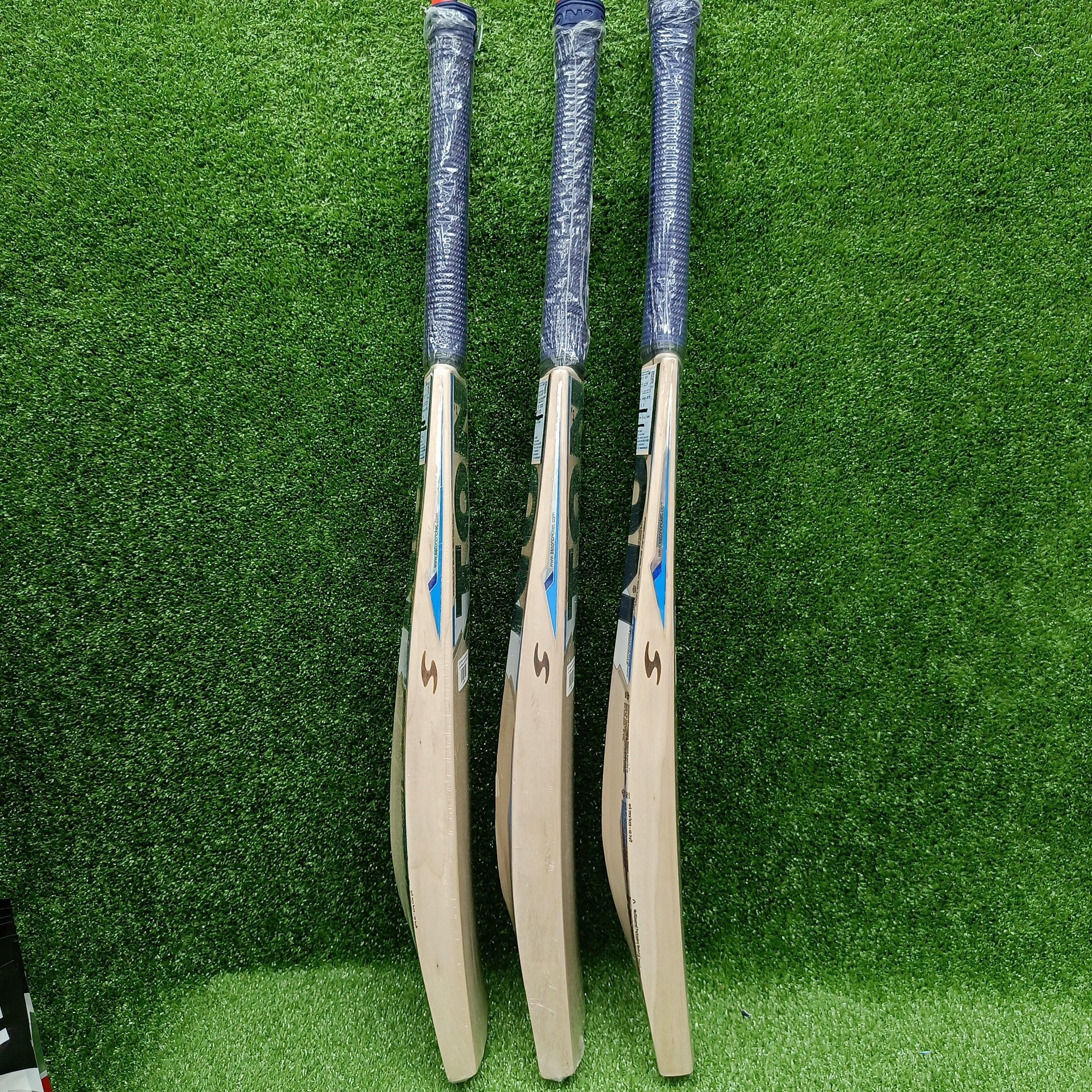 SS Ton Player Edition Cricket Bat