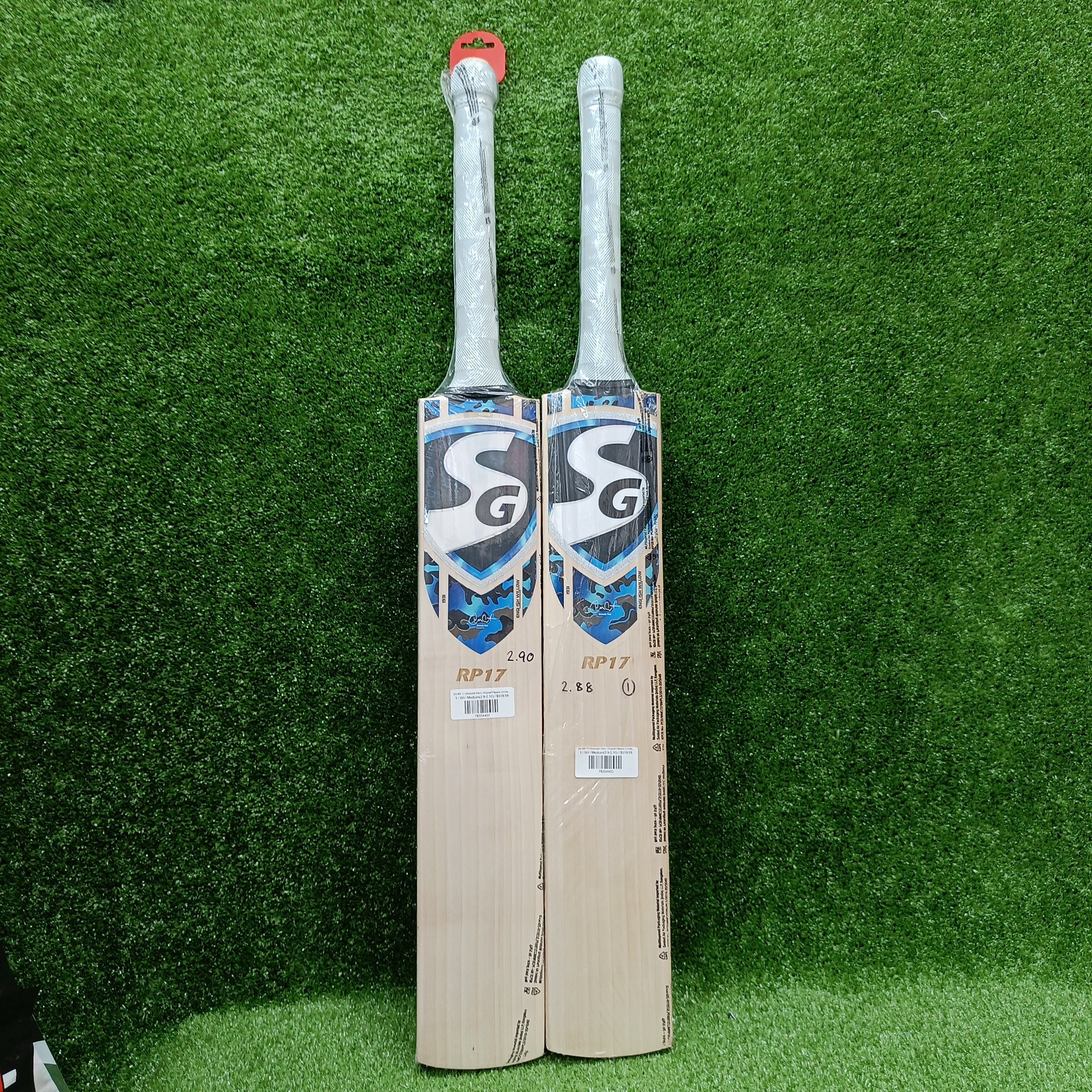 SG RP 17 (Rishabh Pant) Original Players Cricket Bat