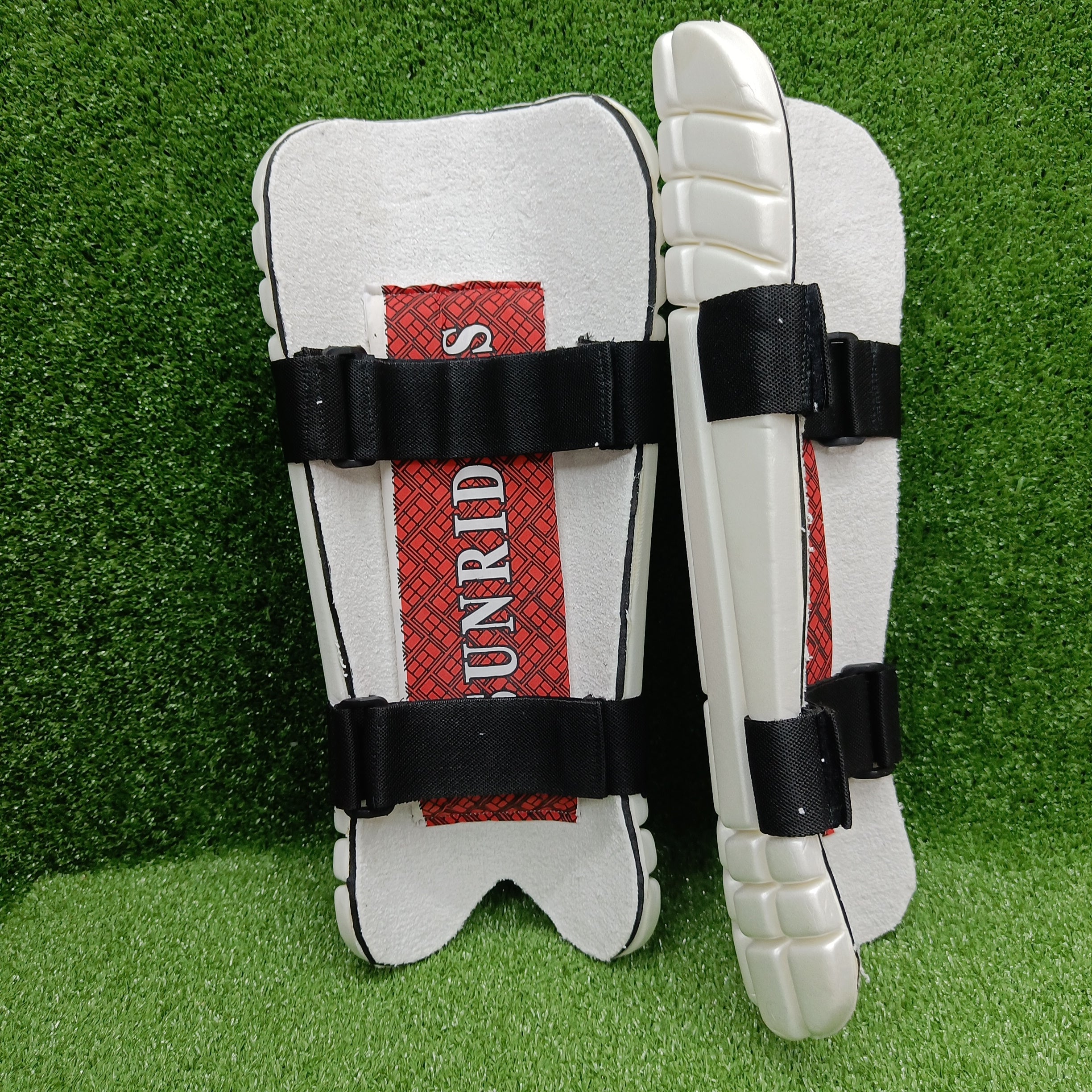 SS Moulded Cricket Adult Fielding Shin Guard