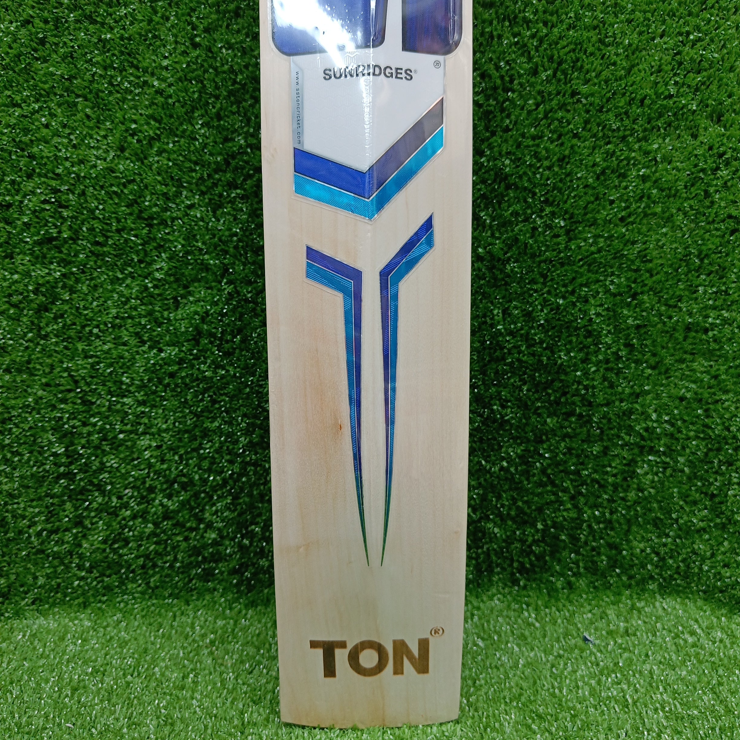 SS Sky Flicker Youth Harrow English Willow Cricket Bat