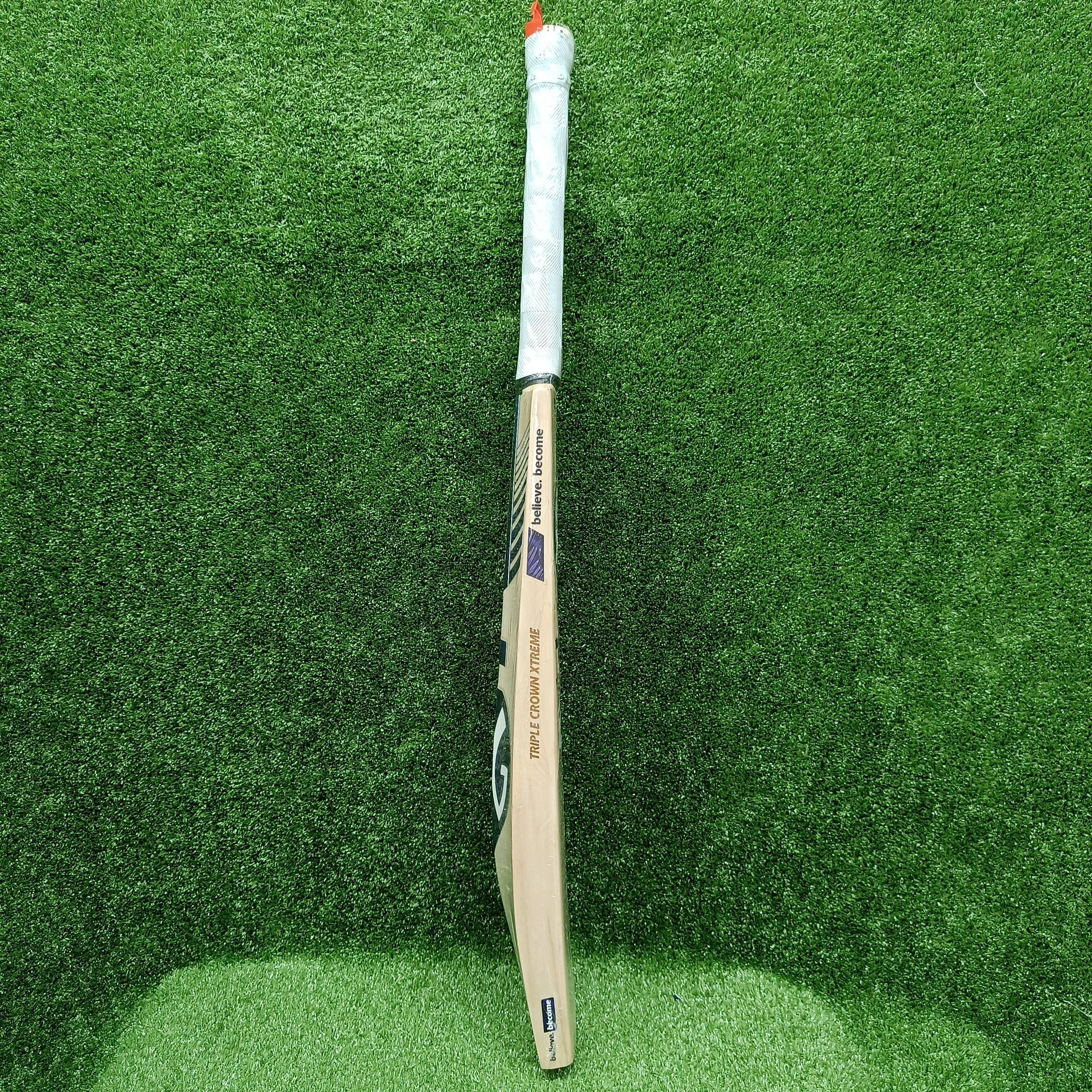 SG Triple Crown Xtreme Cricket Bat