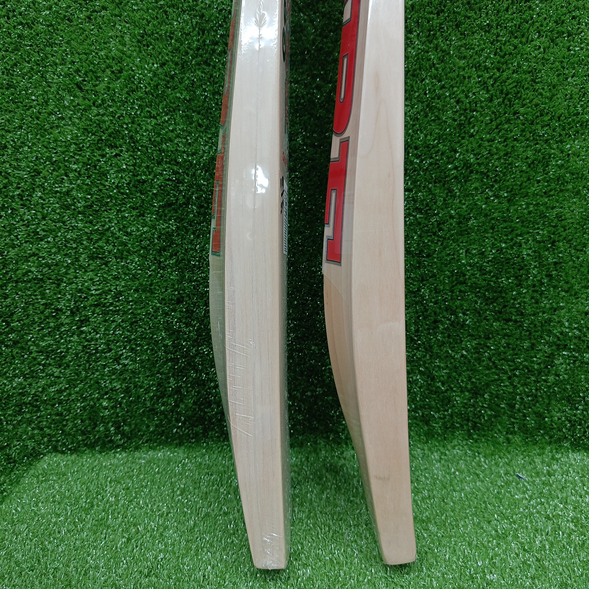 MRF Genius Chase Master English Willow Cricket Bat