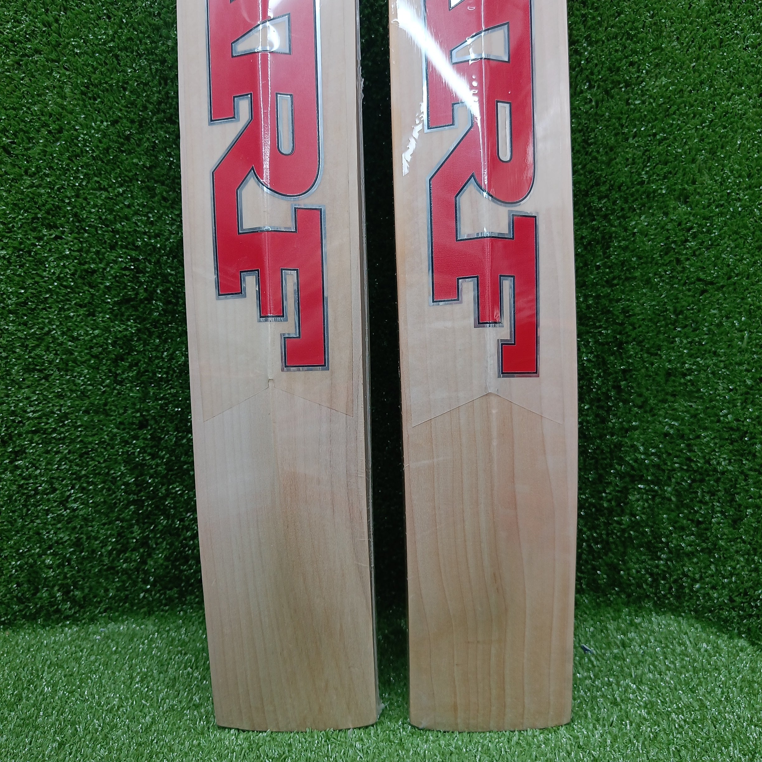 MRF Genius Chase Master English Willow Cricket Bat