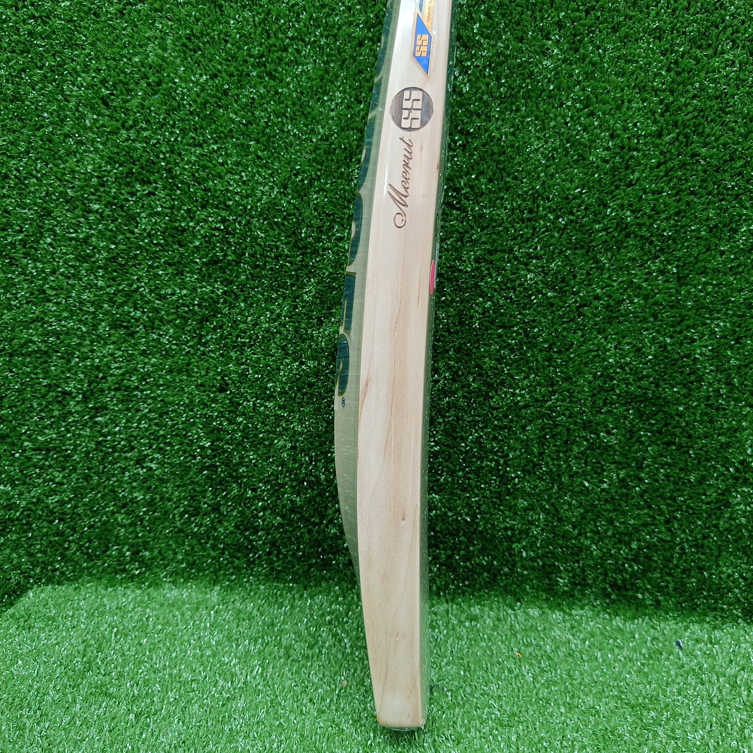 SS Vintage Finisher One (Dinesh Karthik) English Willow Cricket Bat Dark Blue