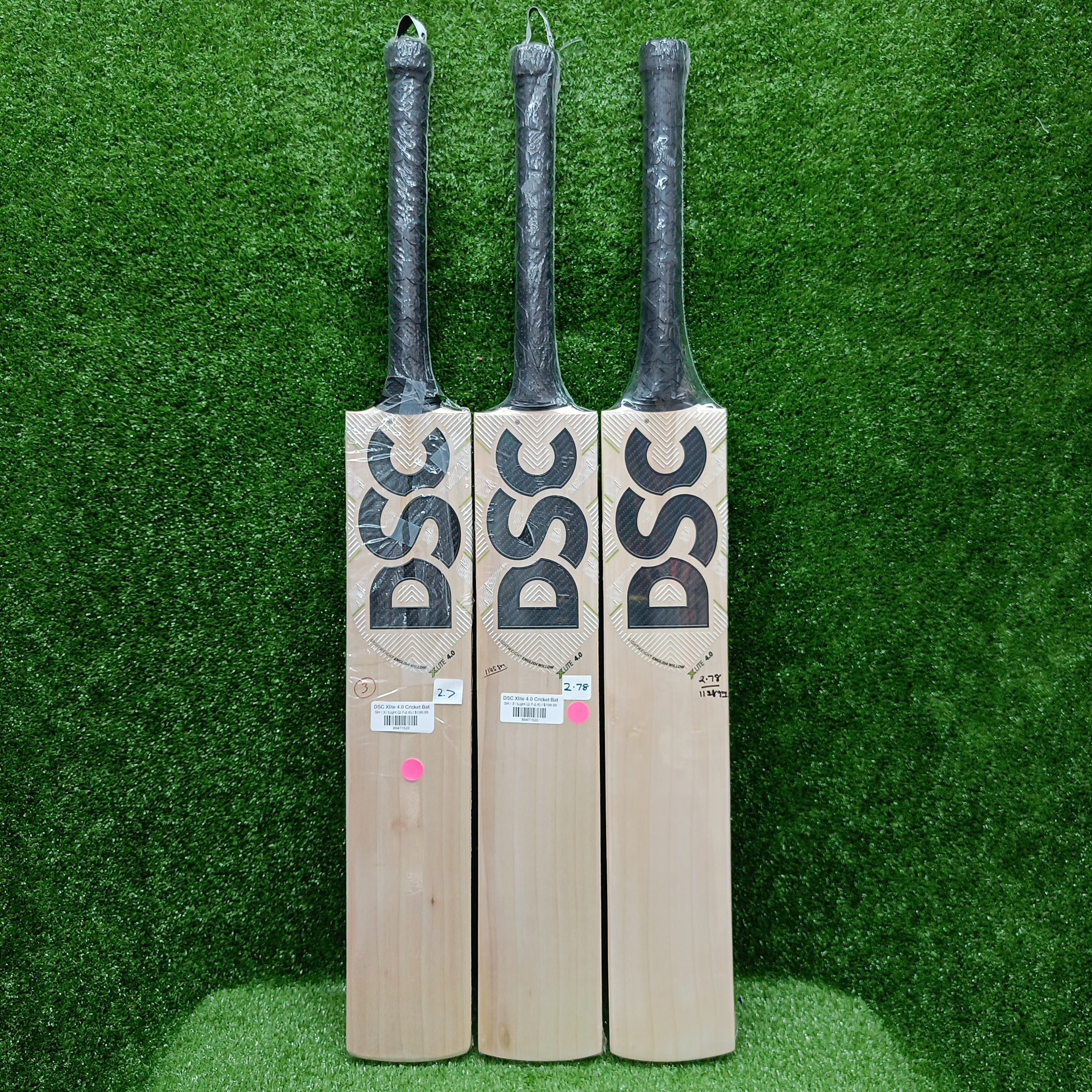 DSC Xlite 4.0 Cricket Bat