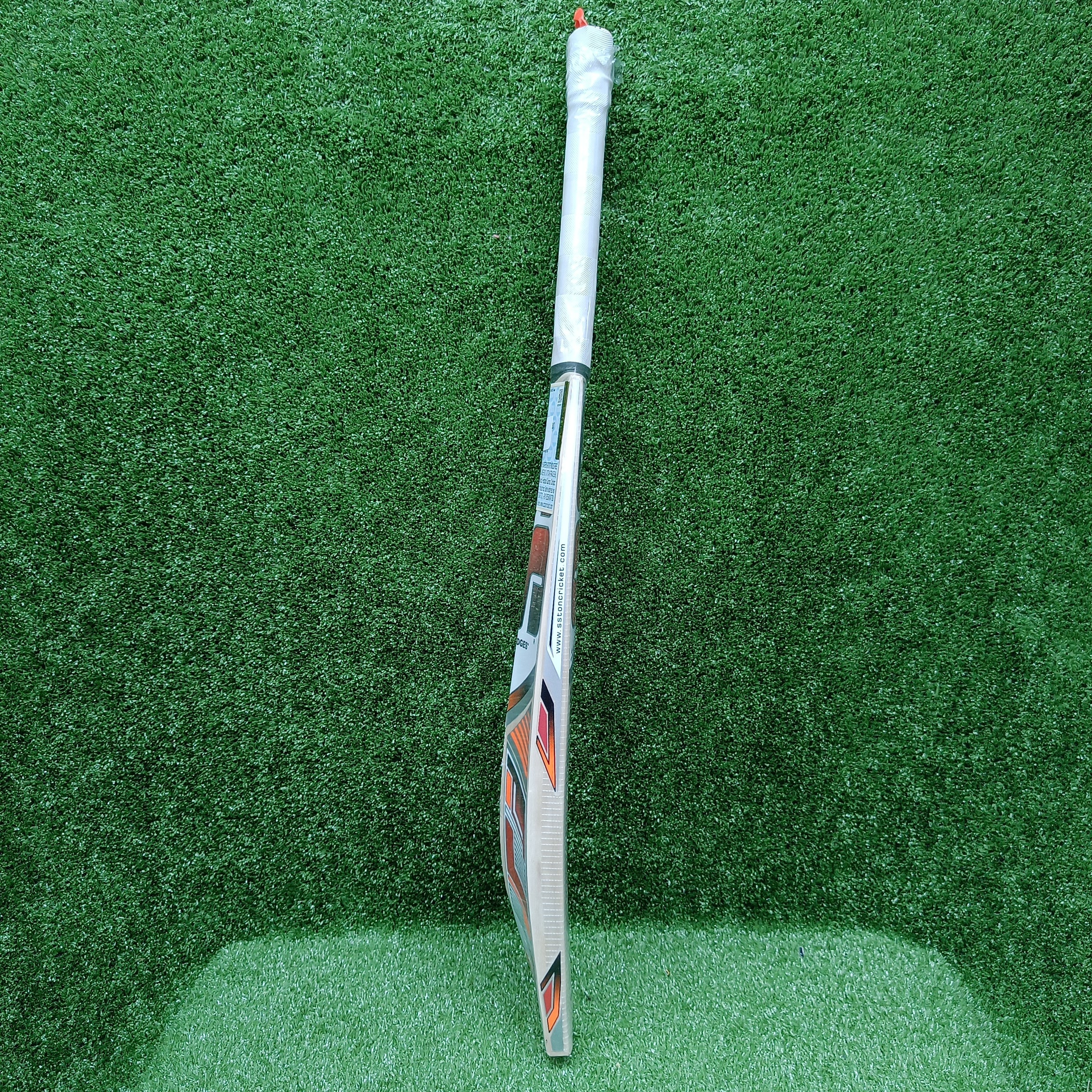 SS Tiger Junior/Youth Cricket Bat
