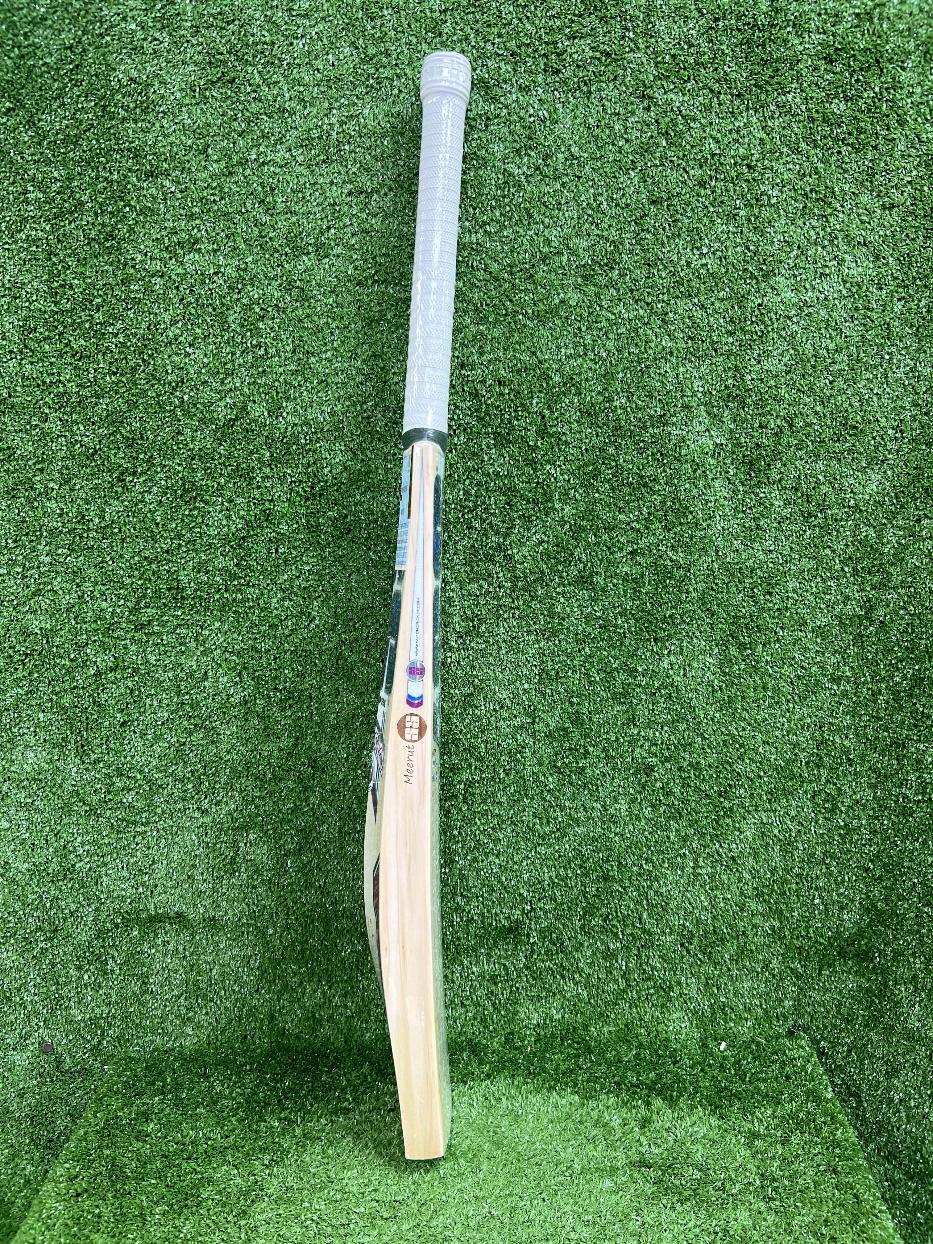 SS Sky Blaster English Willow Cricket Bat - Pink Sticker