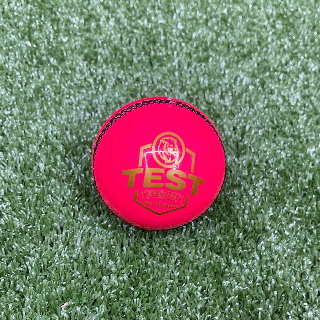 Raydn Test Pink Cricket Ball